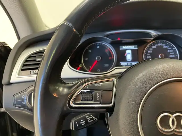 Audi A4 view 17