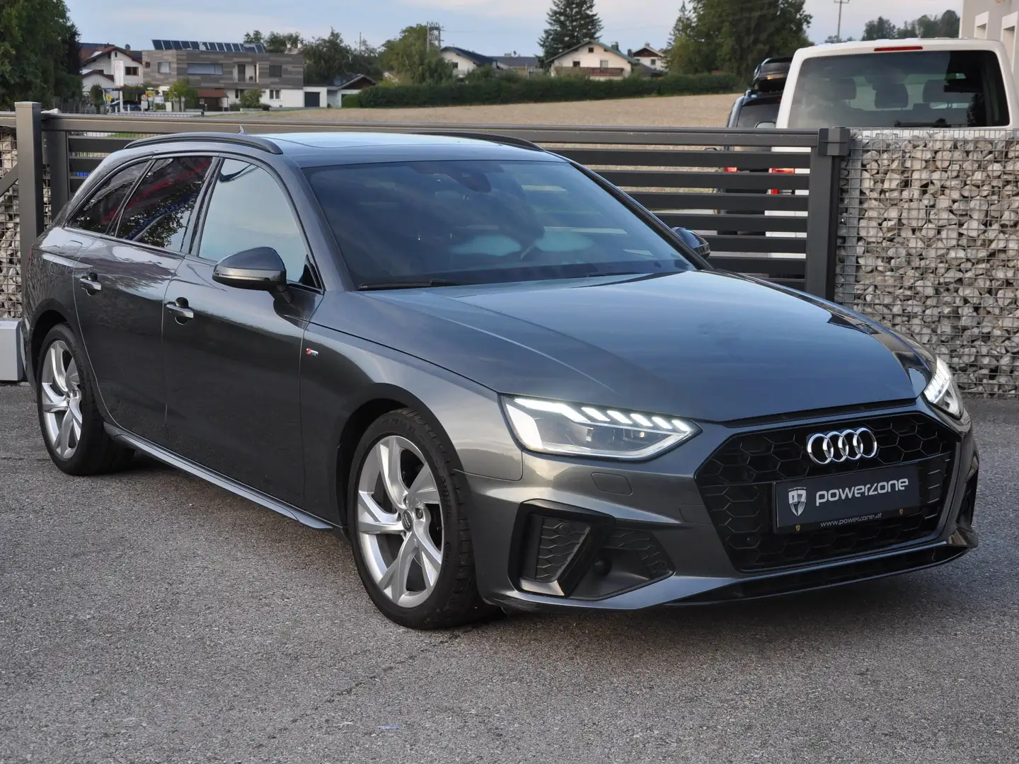 Audi A4 A4 Avant 40 TDI S-tronic S-line Pano Led Virtual Cockpit Grau - 1