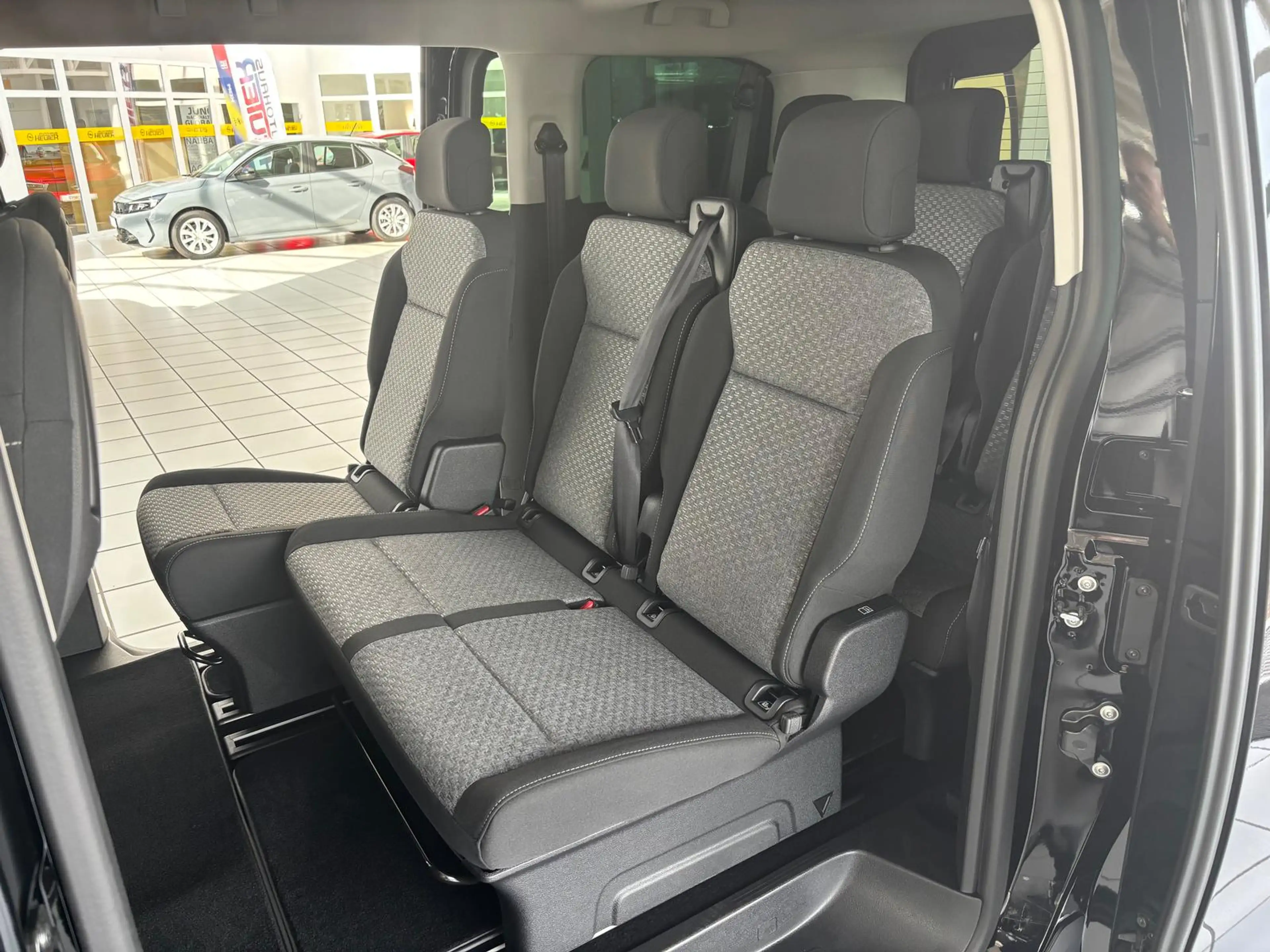 Opel Zafira Life Edition M I FAMILY PAKET I 10KM — photo 11