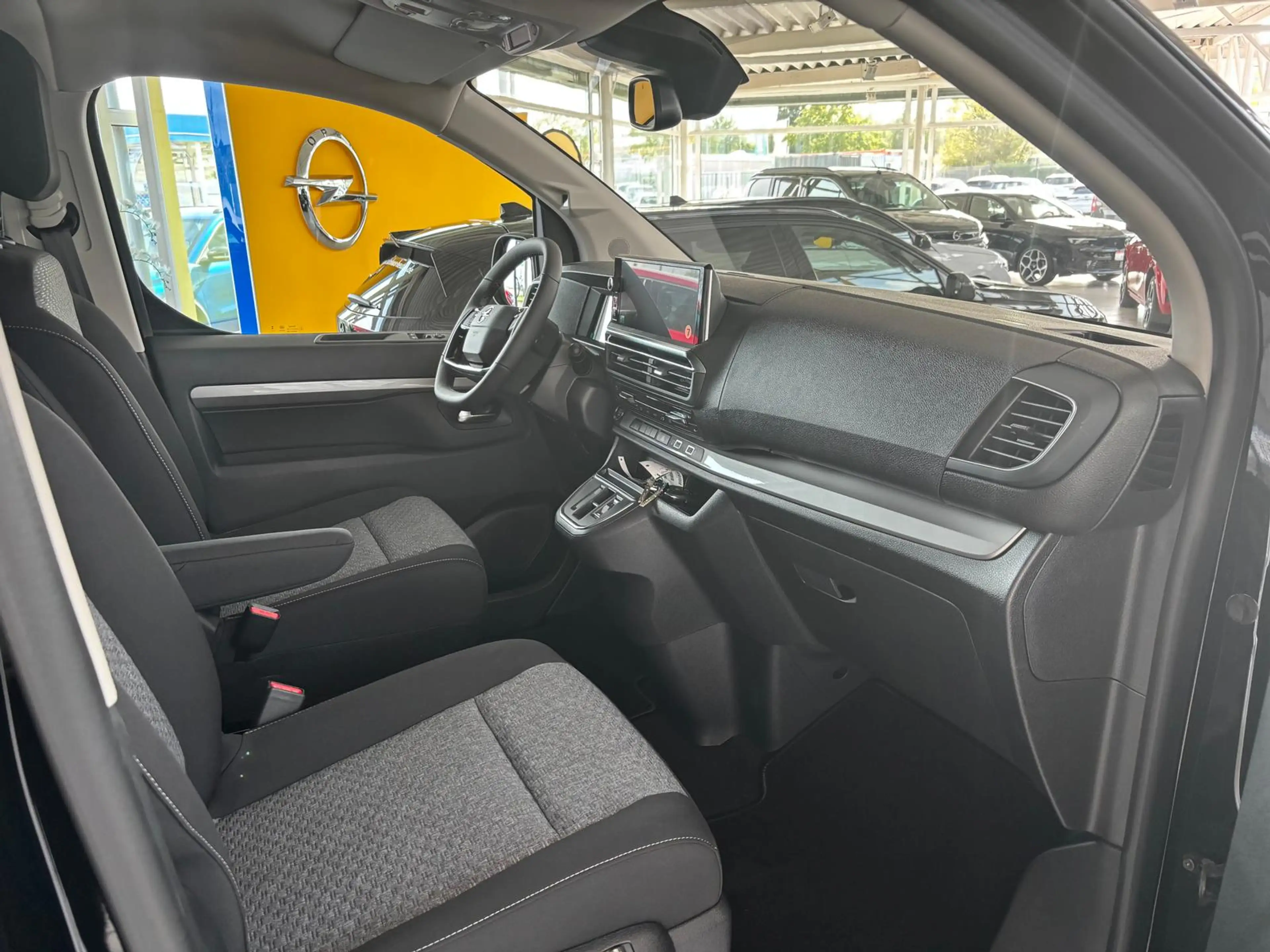 Opel Zafira Life Edition M I FAMILY PAKET I 10KM — photo 9