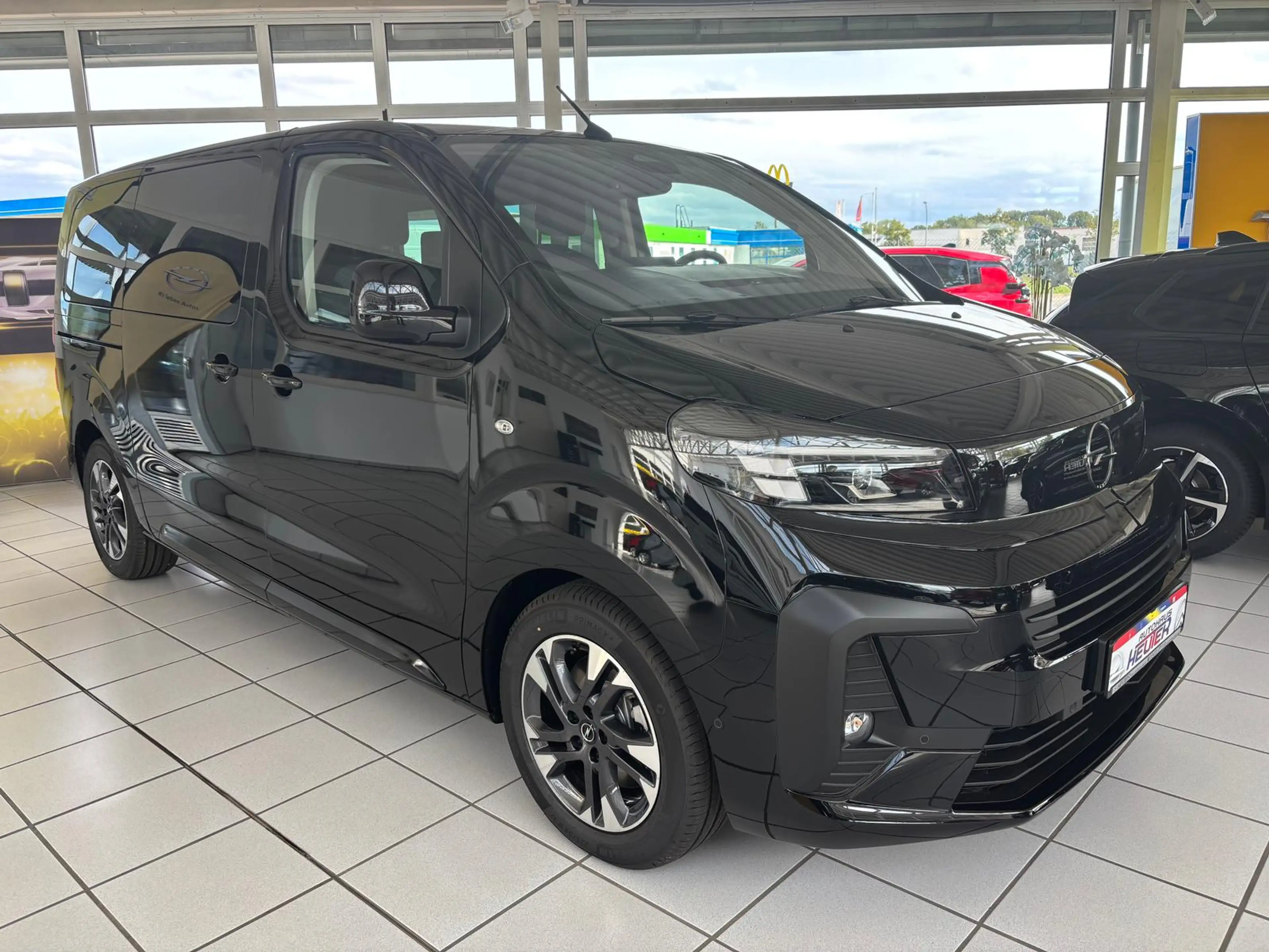 Opel Zafira Life Edition M I FAMILY PAKET I 10KM — photo 4