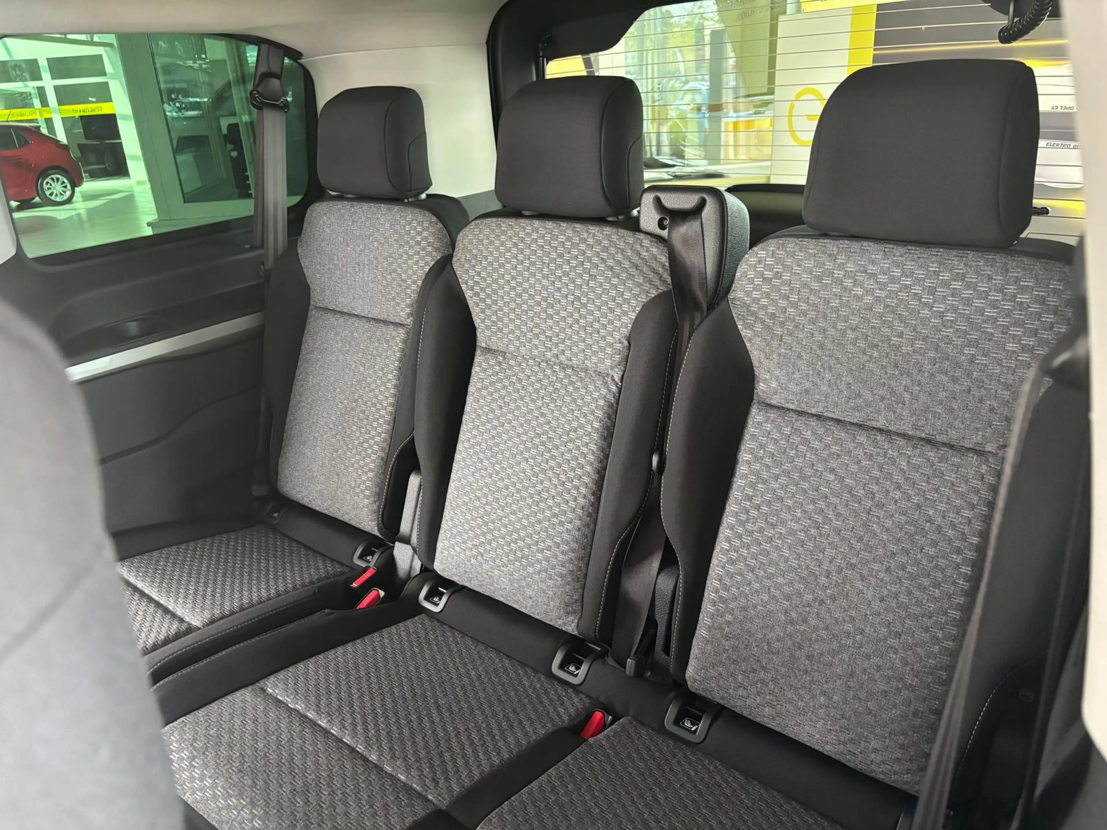 Opel Zafira Life Edition M I FAMILY PAKET I 10KM — photo 12