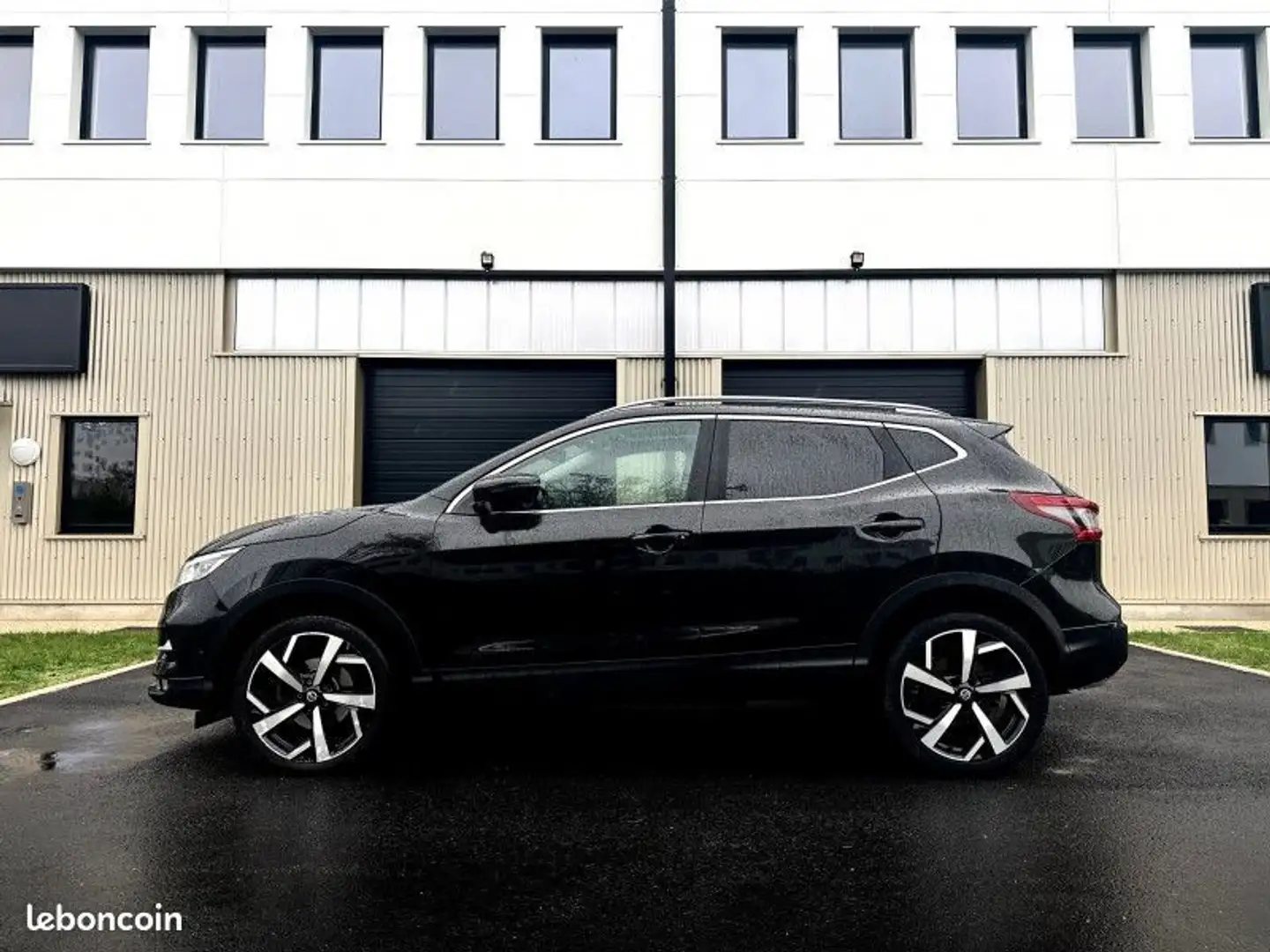 Nissan Qashqai 1.6 DCI 130CH TEKNA Schwarz - 2