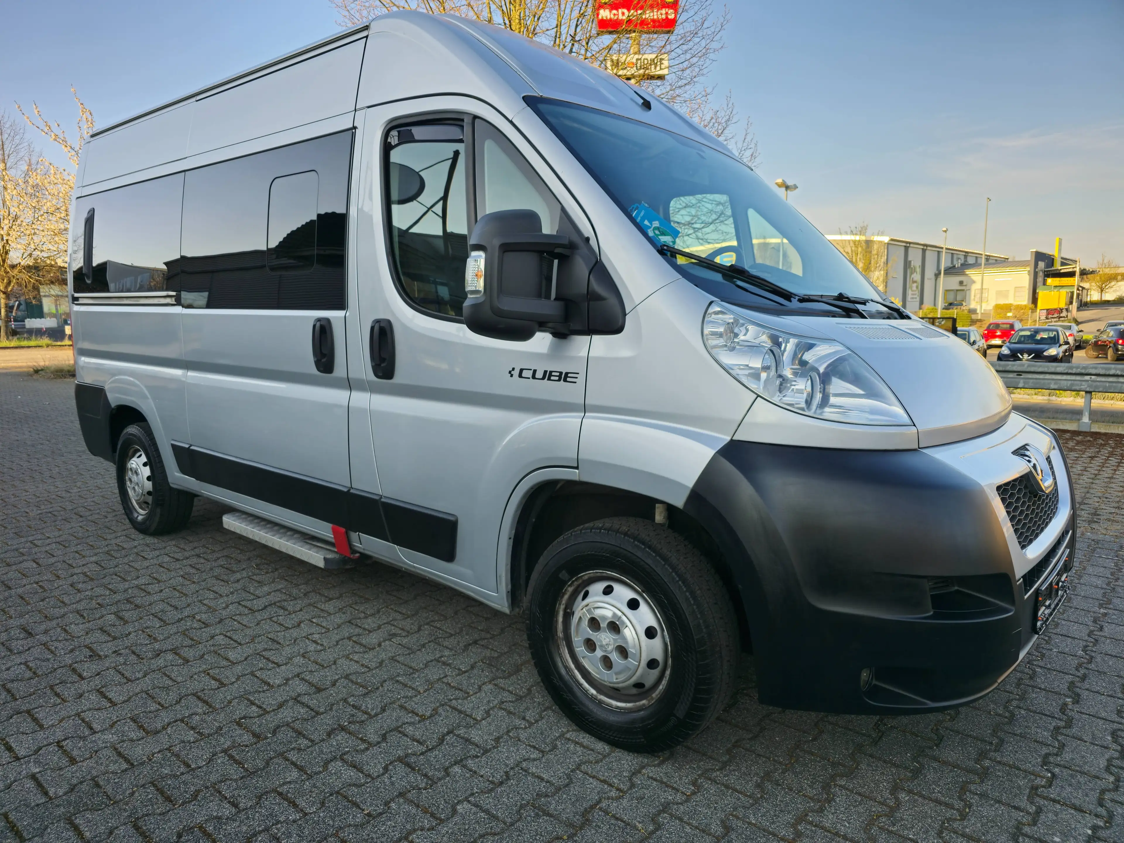 Peugeot Boxer 2.2 HDi Boxer H2L2 Wohnmobil Camper Klima