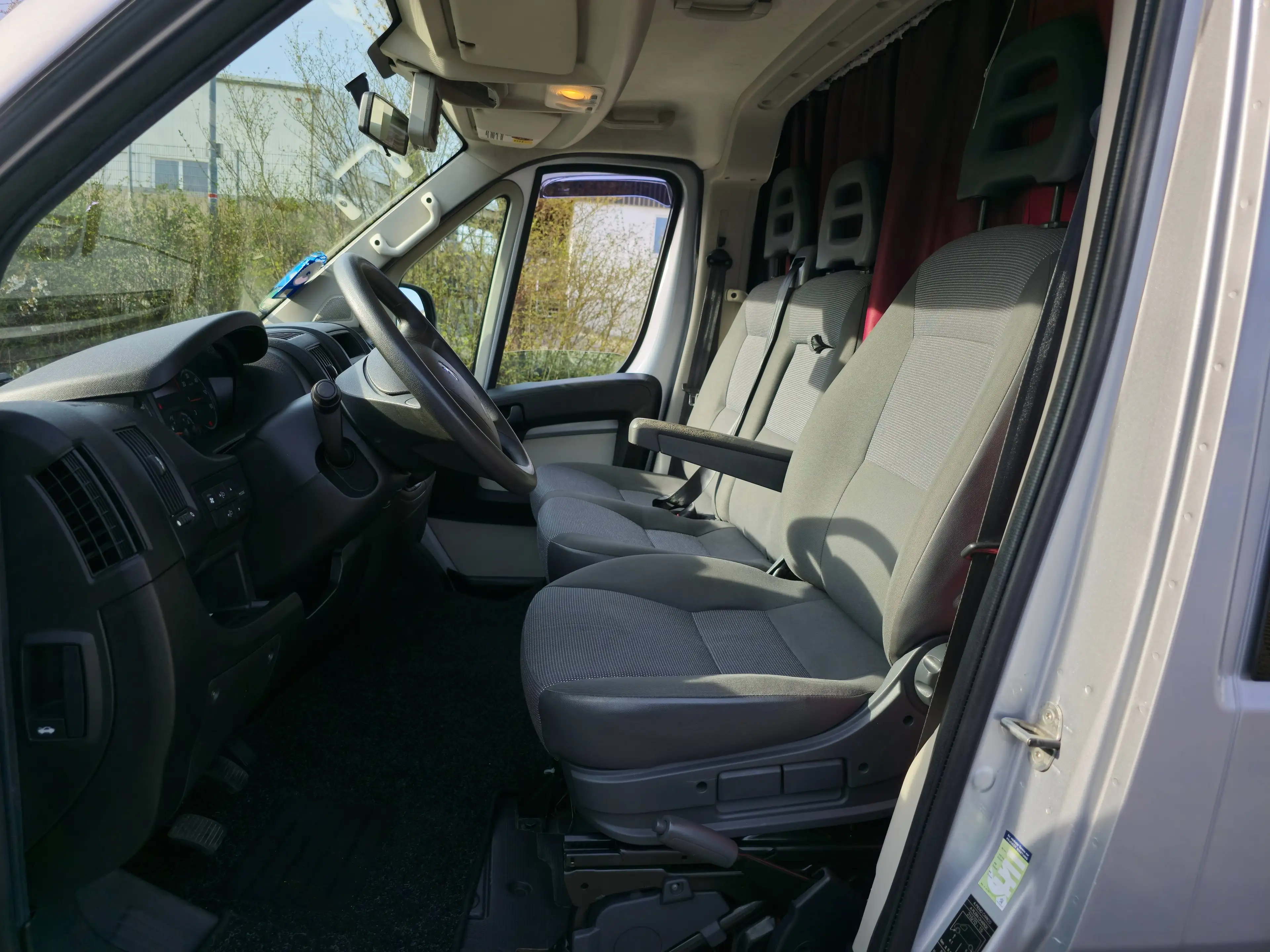 Peugeot Boxer 2.2 HDi Boxer H2L2 Wohnmobil Camper Klima — photo 13