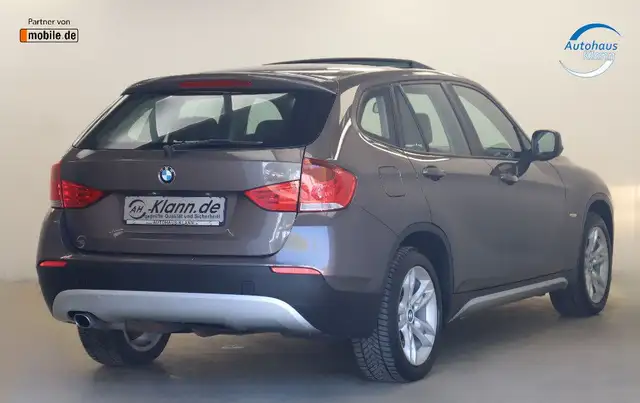BMW X1 view 8