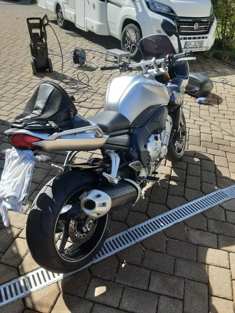 Yamaha FZ 1 srebrna - 2