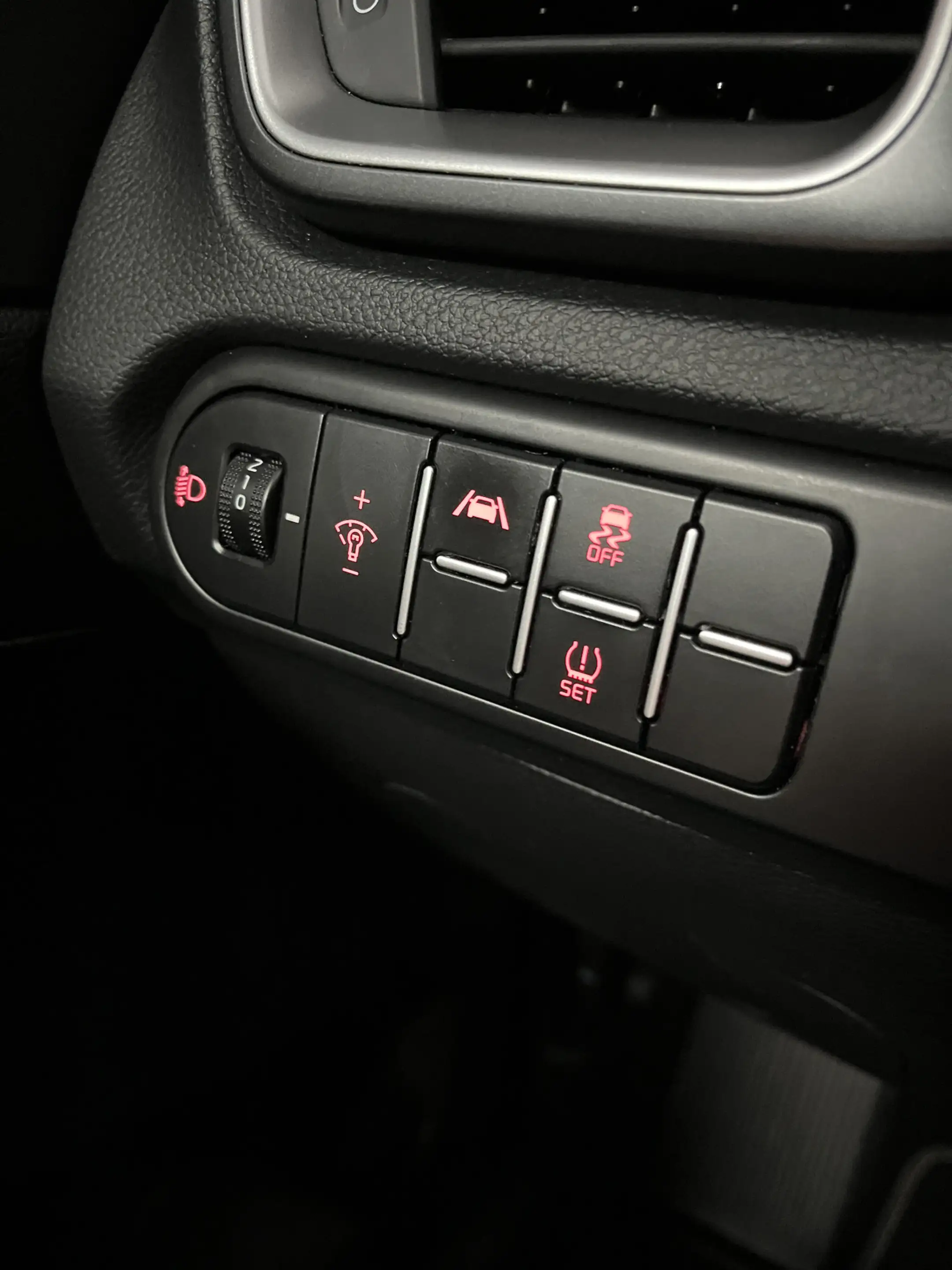 Kia Ceed SW / cee'd SW Sportswagon 1.0 T-GDi DynamicLine 1E EIGN/ECC/CAME — photo 30