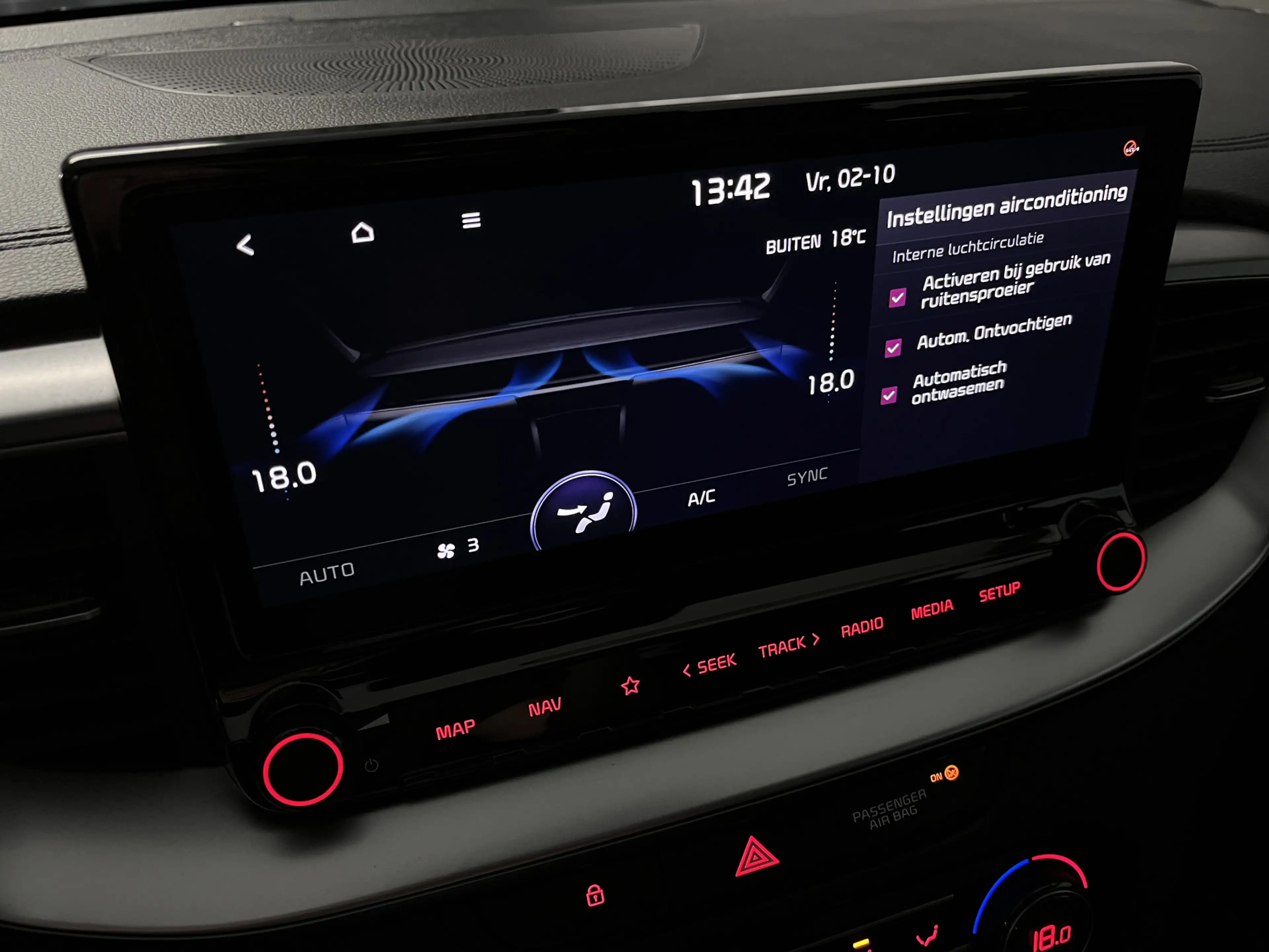 Kia Ceed SW / cee'd SW Sportswagon 1.0 T-GDi DynamicLine 1E EIGN/ECC/CAME — photo 17