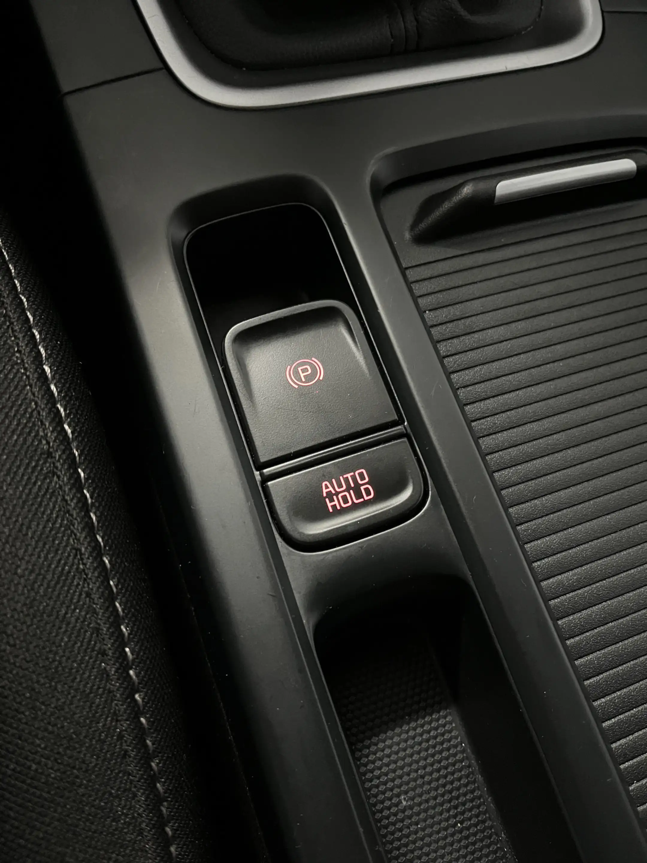 Kia Ceed SW / cee'd SW Sportswagon 1.0 T-GDi DynamicLine 1E EIGN/ECC/CAME — photo 28