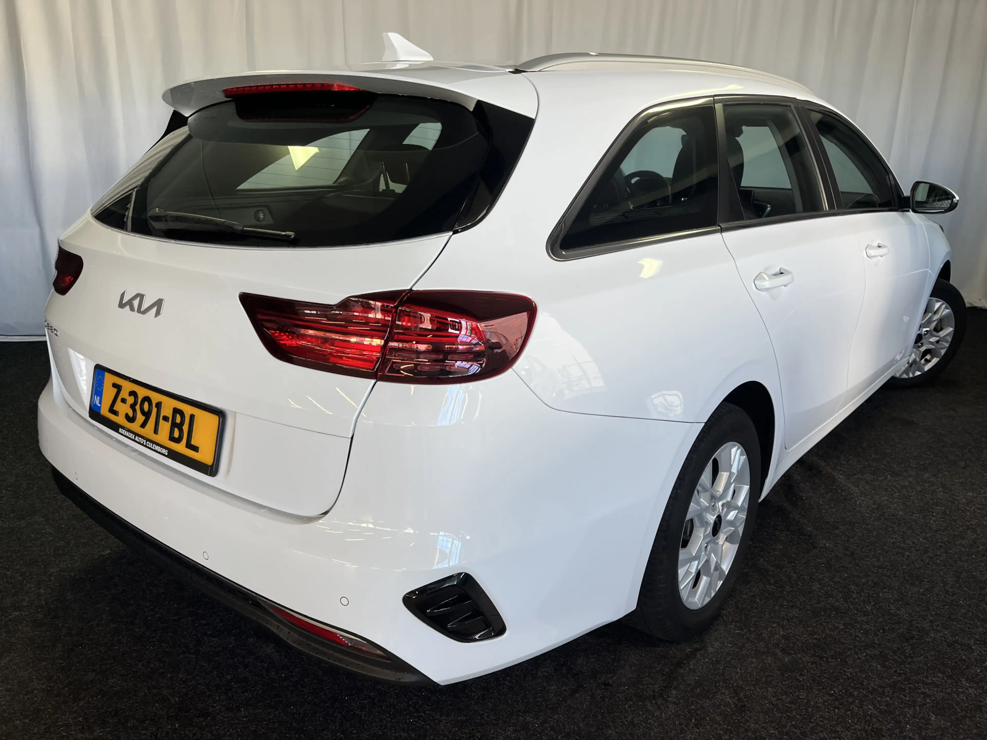 Kia Ceed SW / cee'd SW Sportswagon 1.0 T-GDi DynamicLine 1E EIGN/ECC/CAME — photo 3