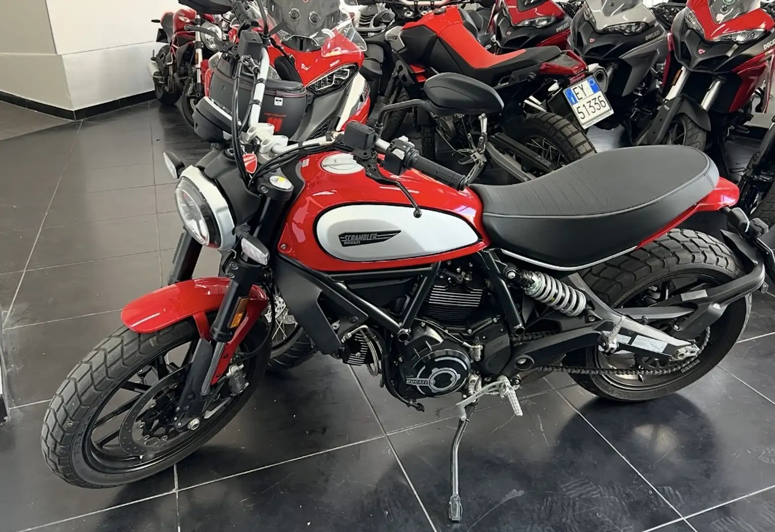 Ducati Scrambler Urban  Motard - 2