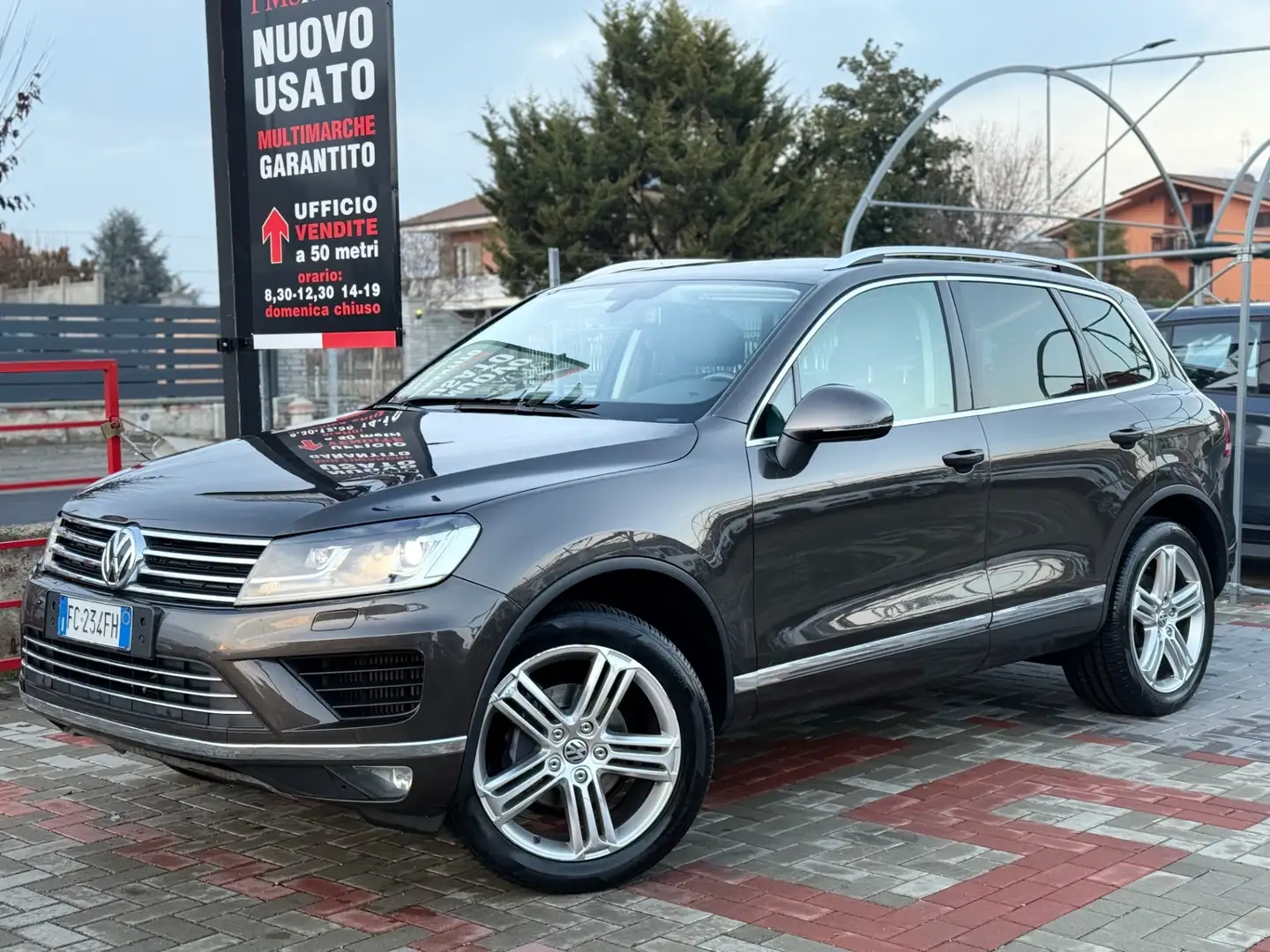 Volkswagen Touareg Touareg 3.0 TDI 204 CV tiptronic BlueMotion Techn. Marrone - 2