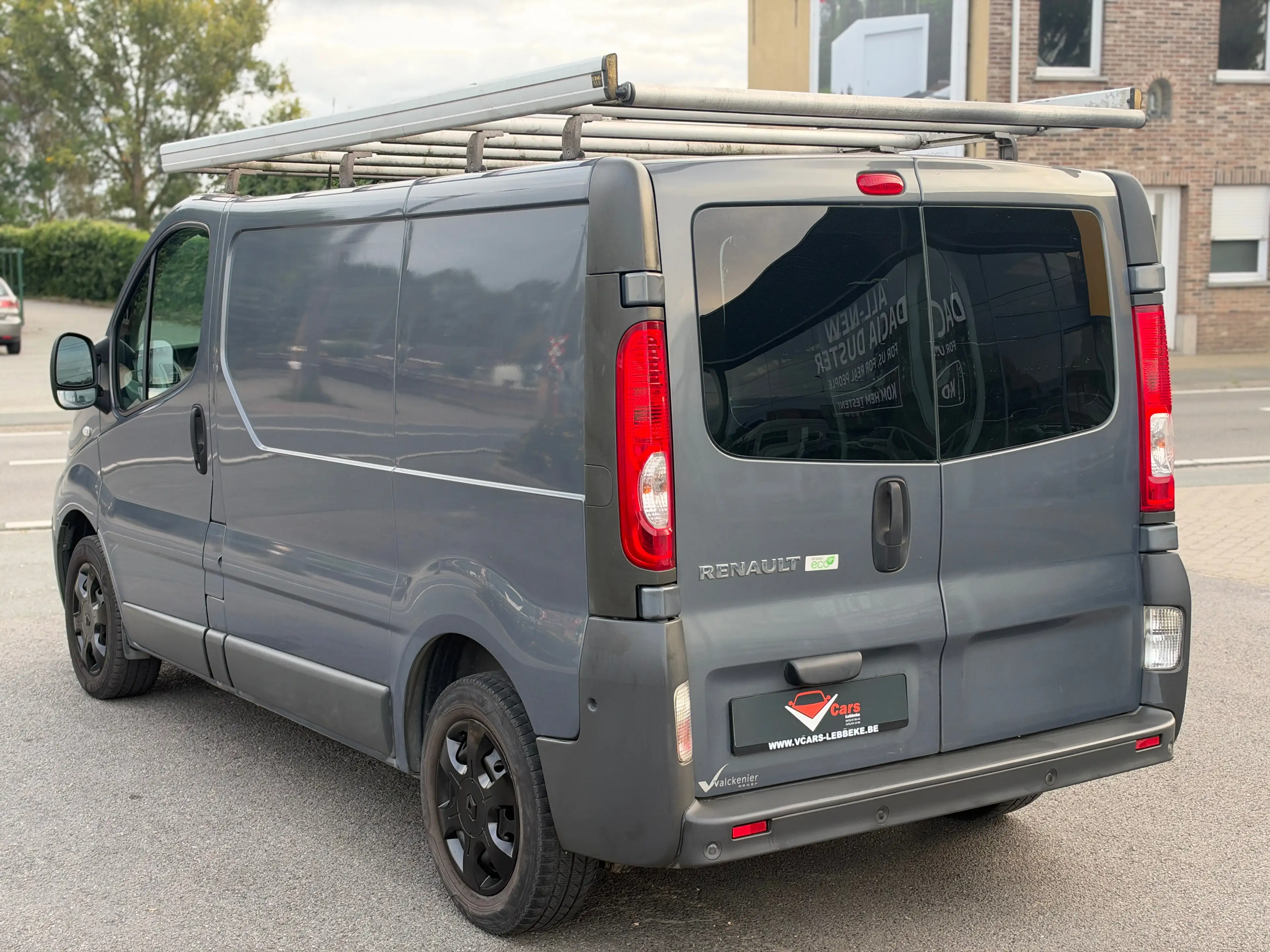 Renault Trafic 2.0 dCi 27 L1H1 Extra FAP (EU5) — photo 3