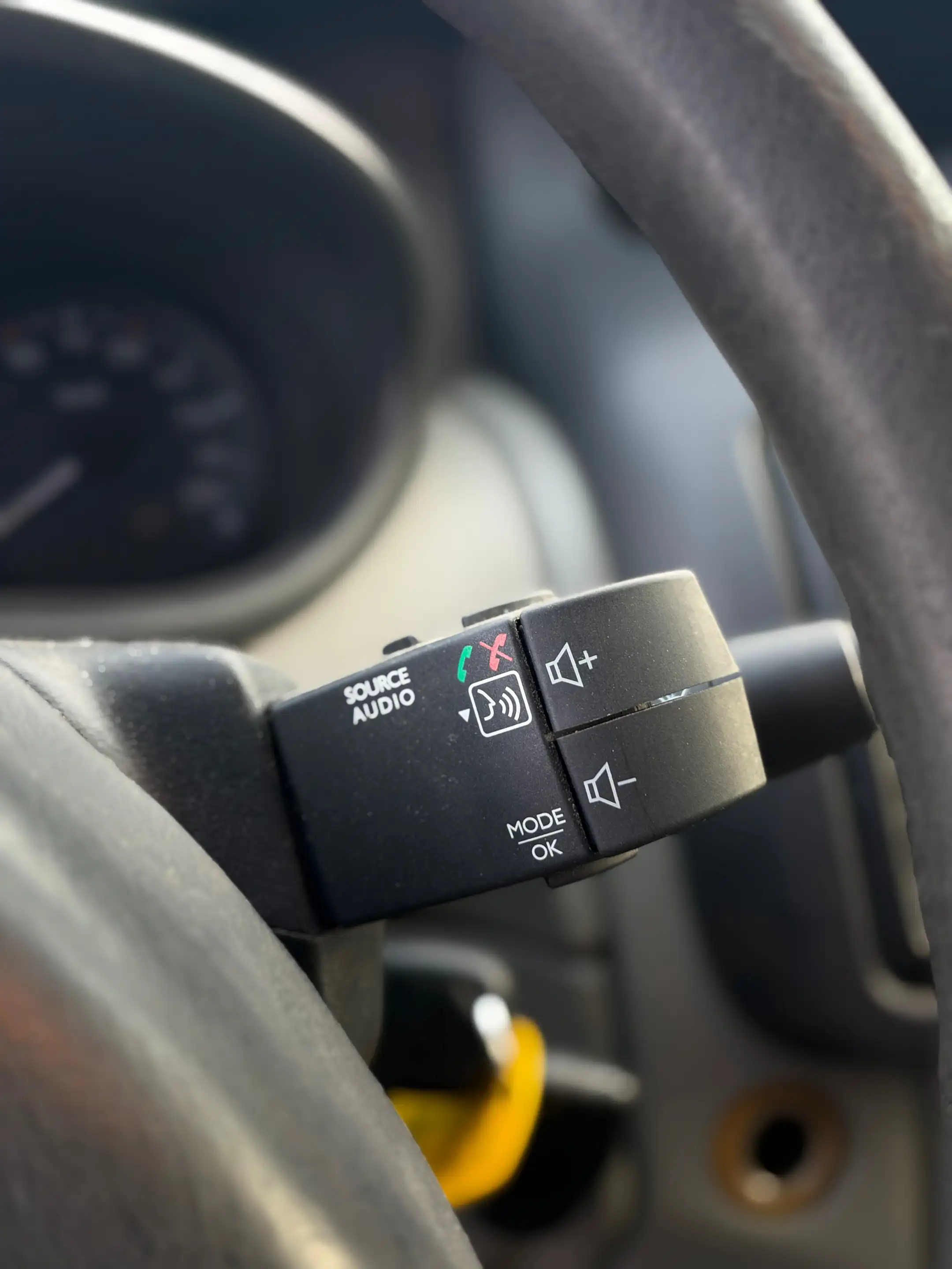 Renault Trafic 2.0 dCi 27 L1H1 Extra FAP (EU5) — photo 10