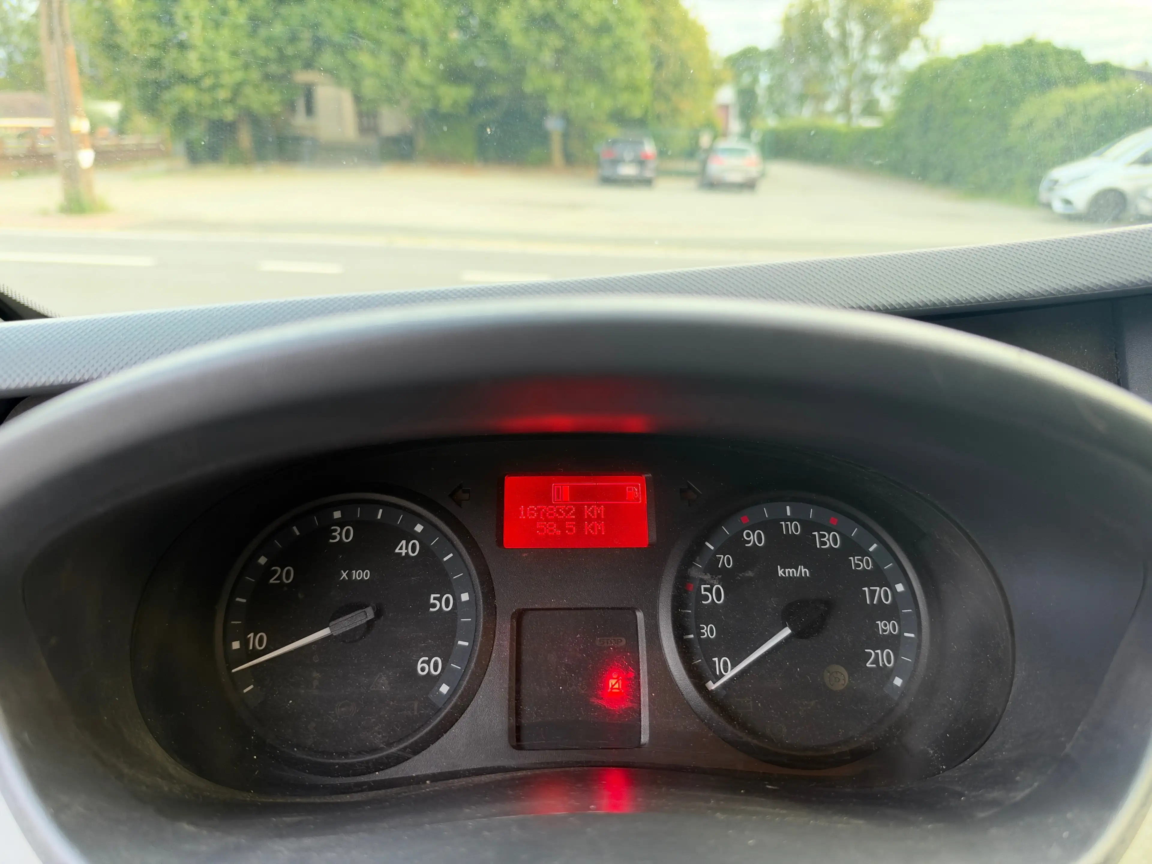 Renault Trafic 2.0 dCi 27 L1H1 Extra FAP (EU5) — photo 9