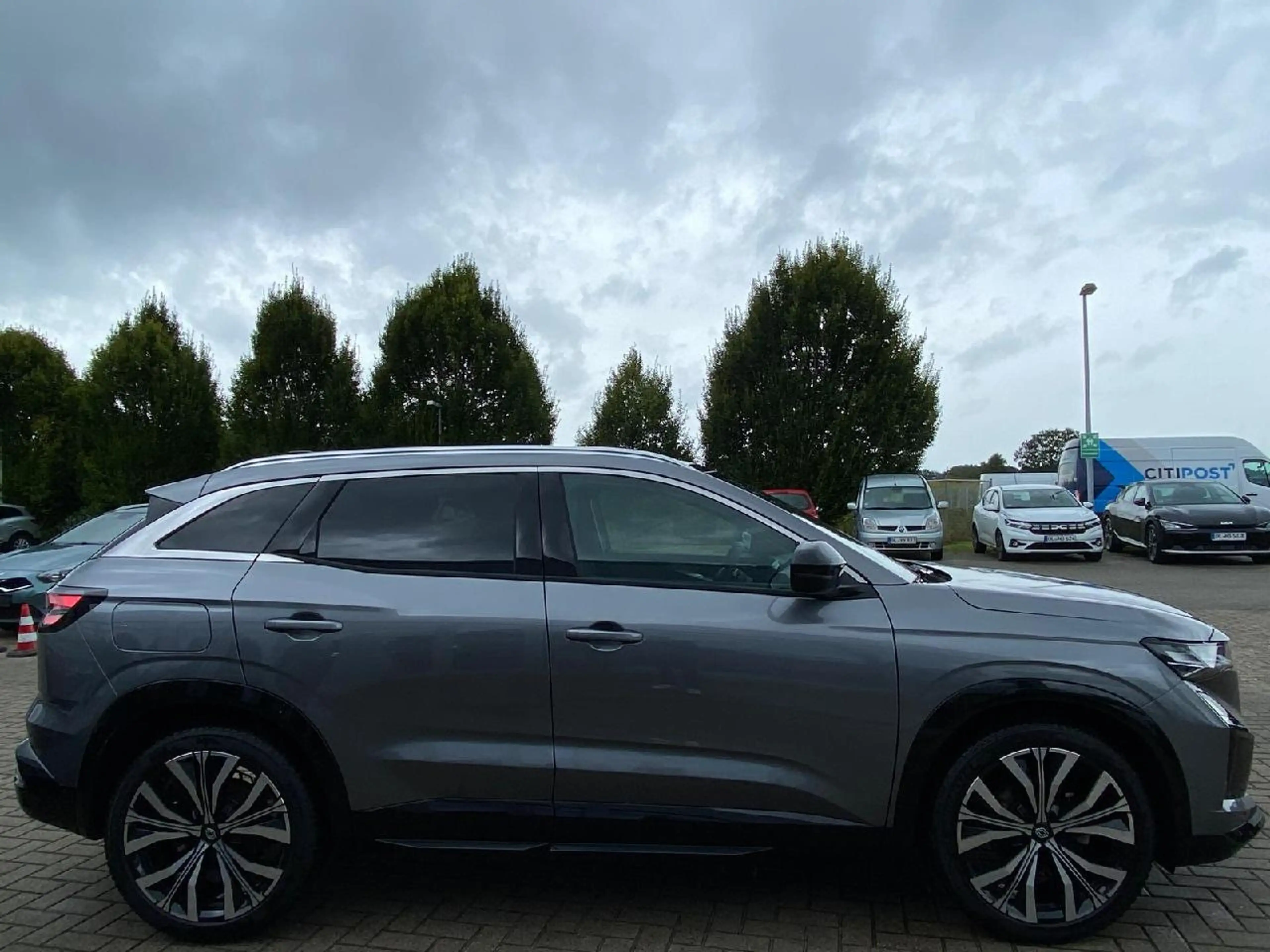 Renault Austral Techno Panorama*SHZ*LHZ*FSH*Navi — photo 4
