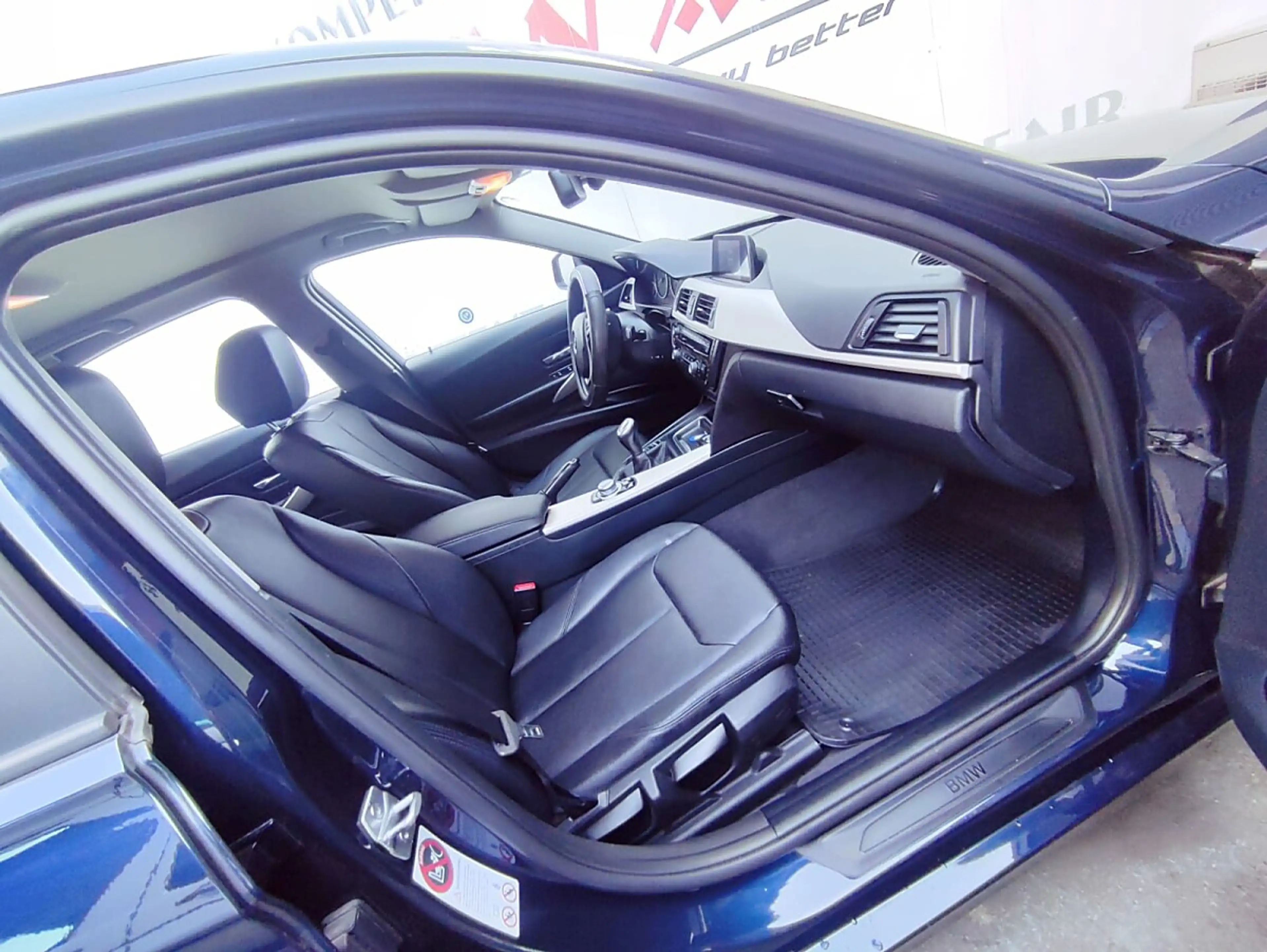 BMW 316 d — photo 9