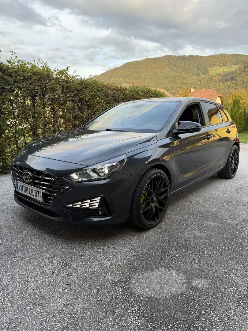 Hyundai i30 Sportliche Optik, 1,0 Sparsam - 2