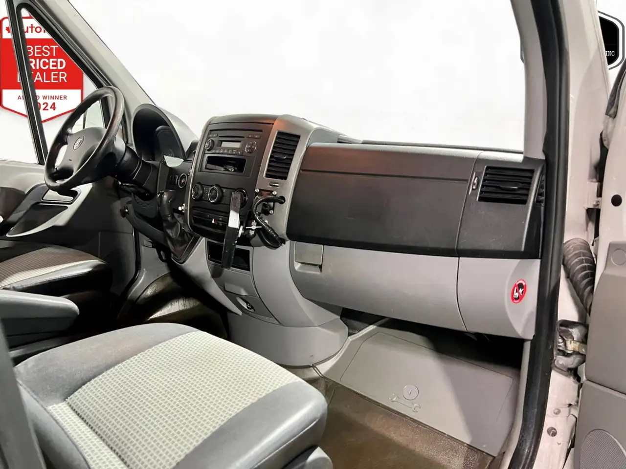 Dodge Sprinter photo Dodge Sprinter