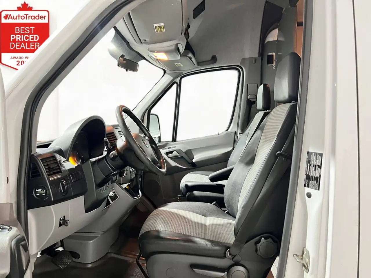 Dodge Sprinter photo Dodge Sprinter
