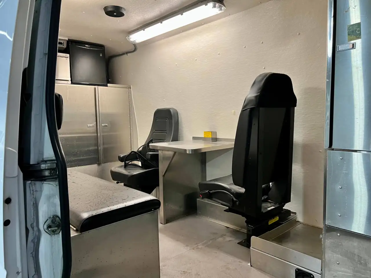Dodge Sprinter photo Dodge Sprinter