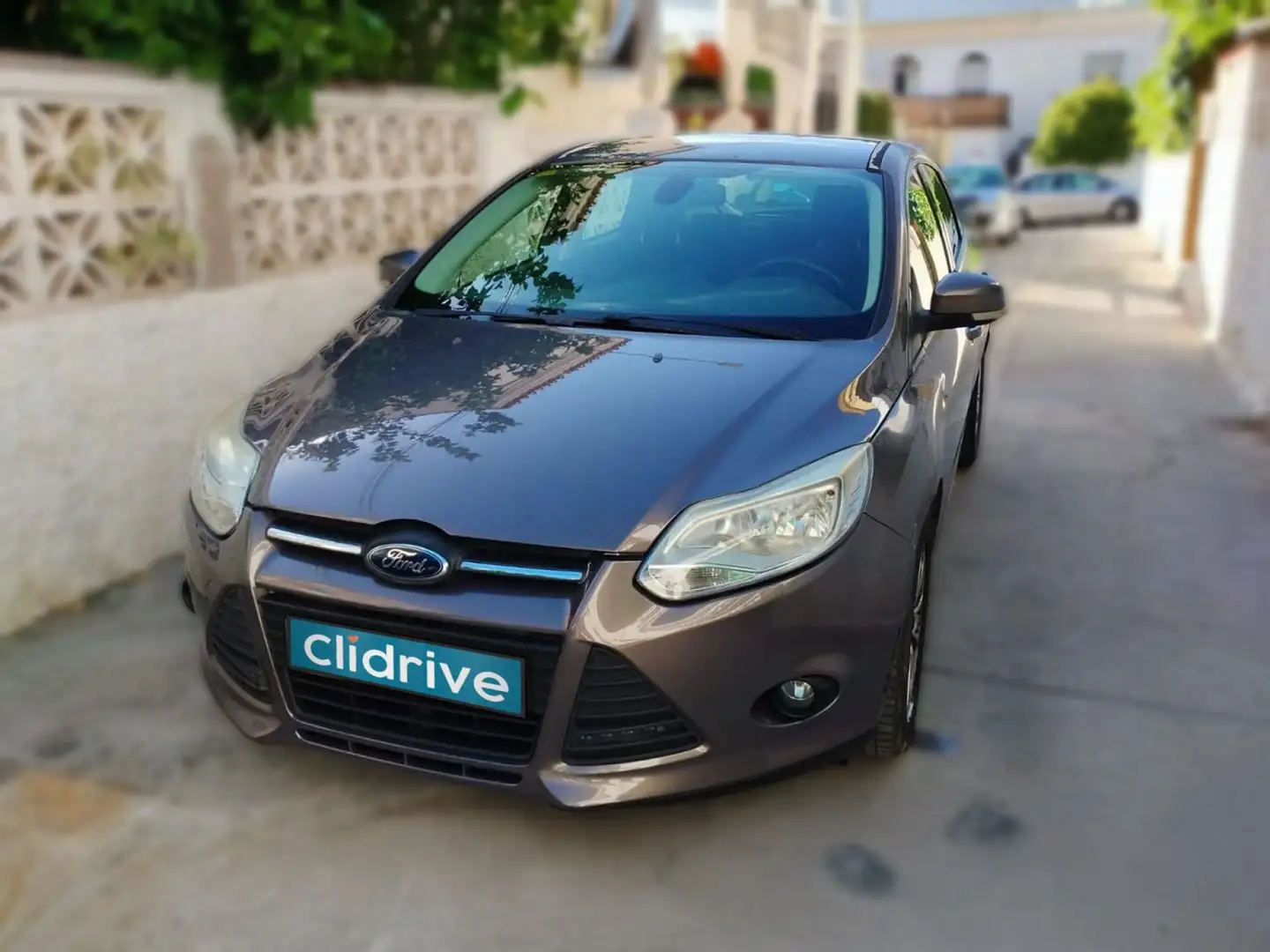 Ford Focus 1.6TDCi Trend Gris - 2