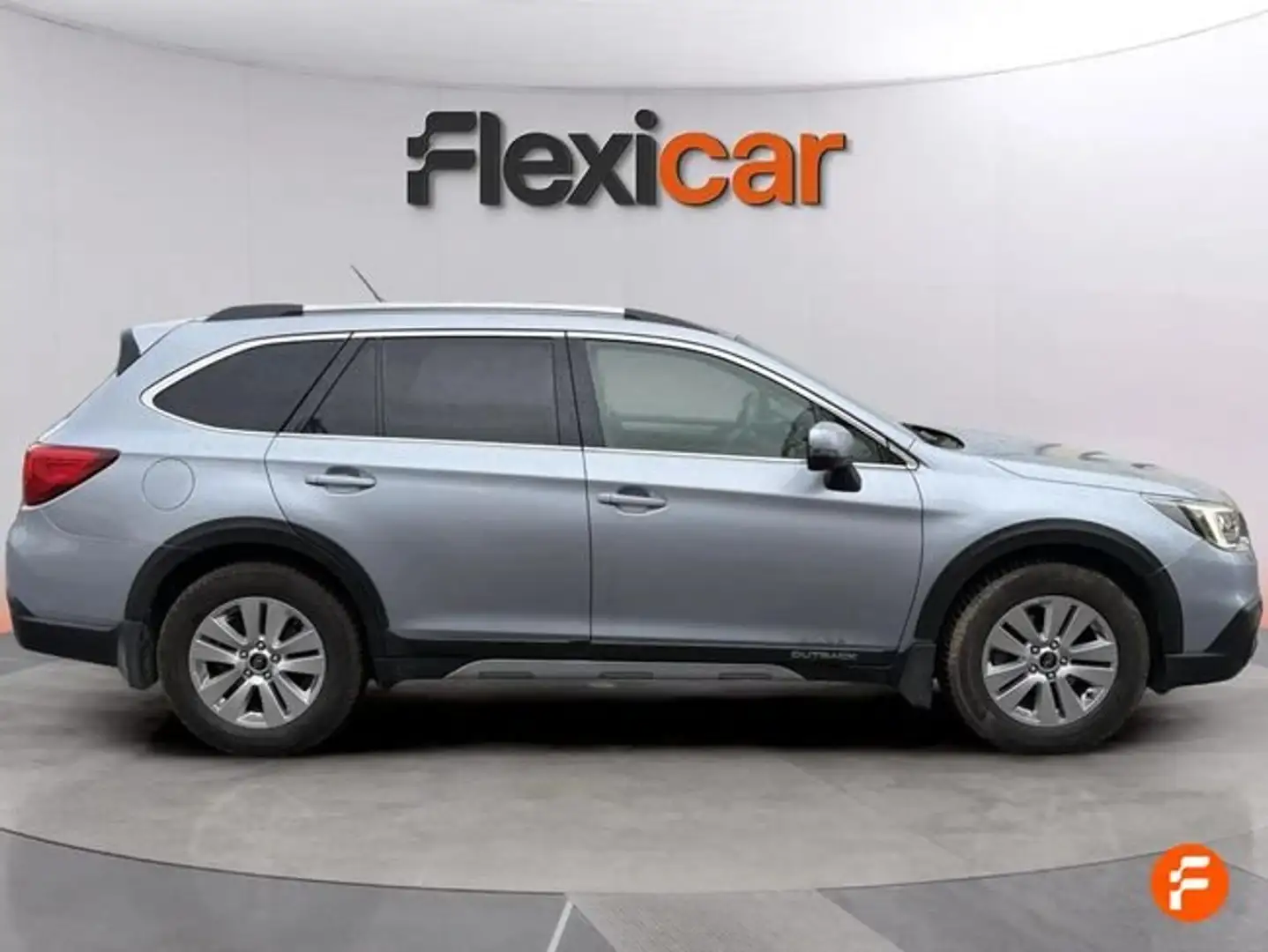 Subaru OUTBACK 2.0TD Executive Lineartronic Gris - 2
