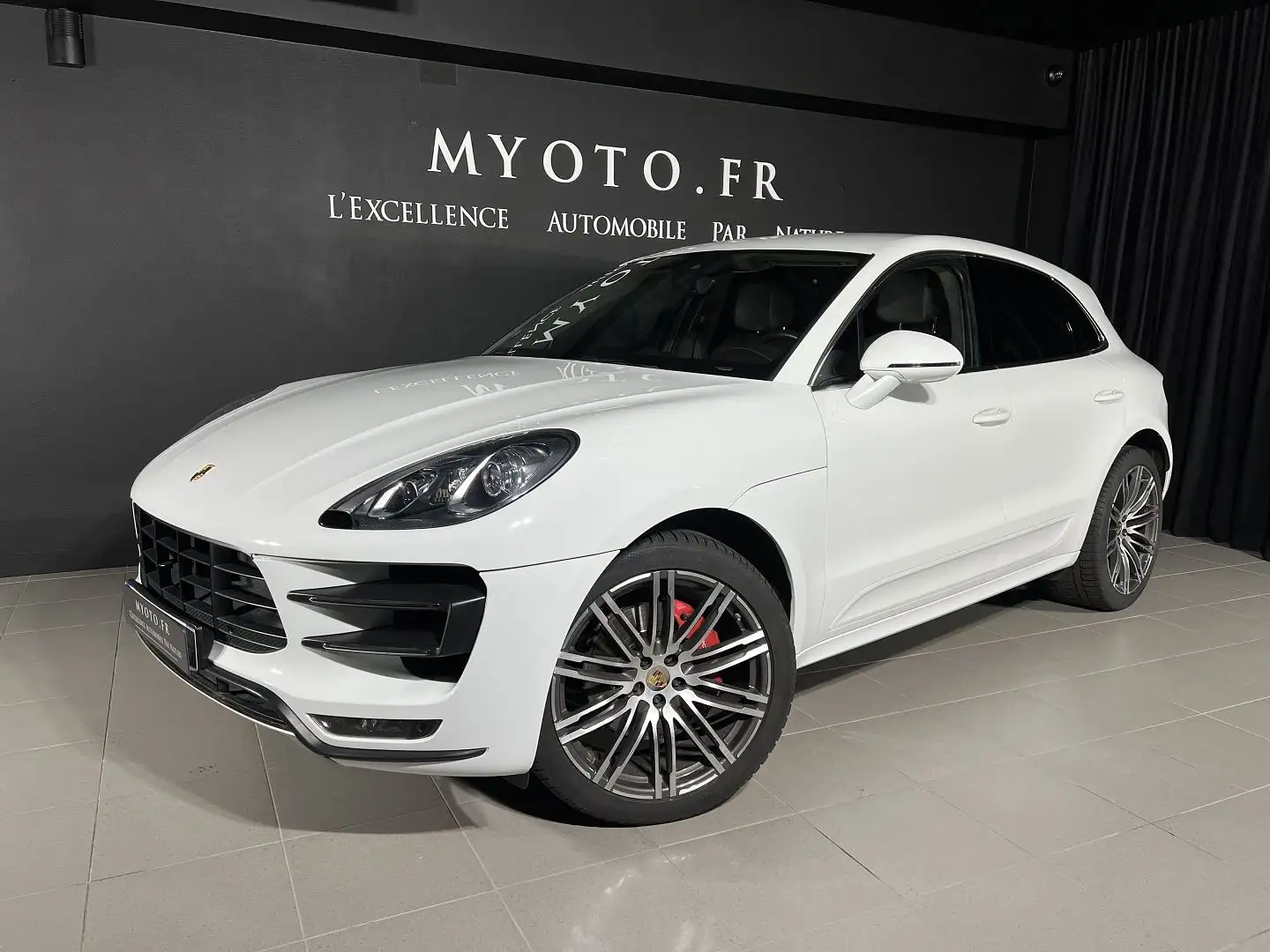 Porsche Macan (95B) 3.6 V6 400CH TURBO PDK - 2