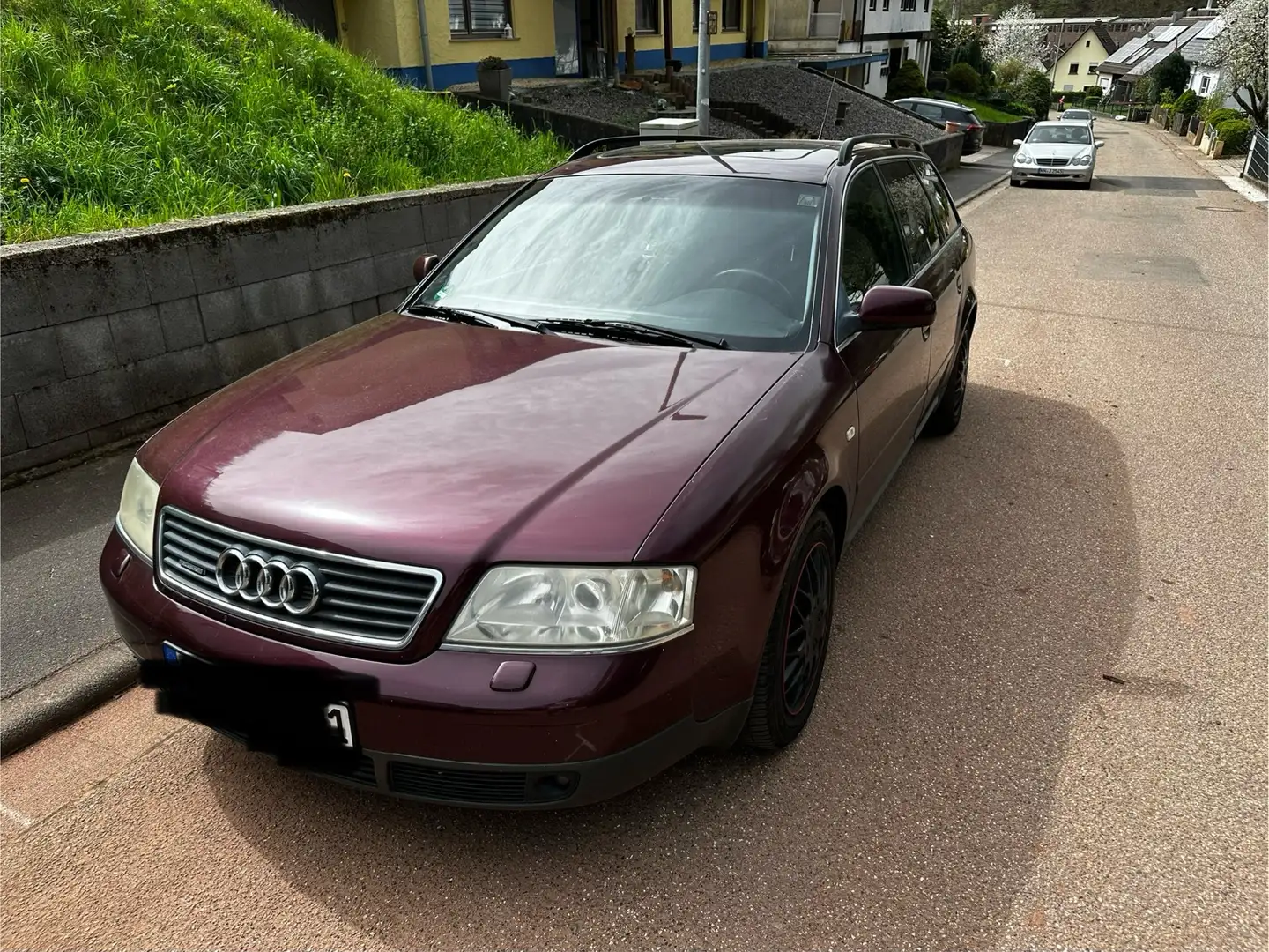 Audi A6 Avant 2.8 quattro Red - 1