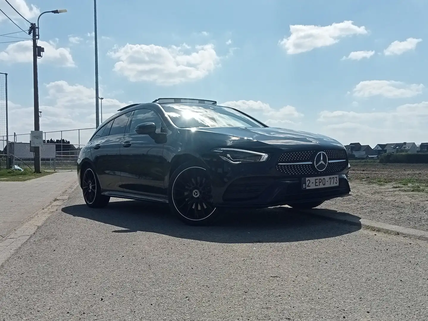 Mercedes-Benz CLA 250 CLA 250 e Shooting Brake 8G-DCT AMG Line Zwart - 2