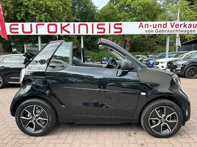 smart forTwo fortwo cabrio EQ 60kW*EXCL*SHZ*NAVI*PTS*KAM*22kW