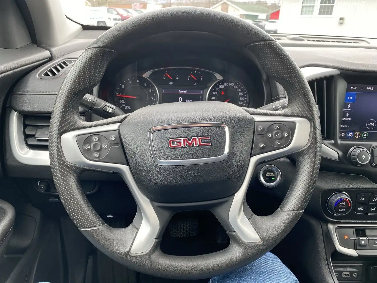 GMC Terrain снимка GMC Terrain