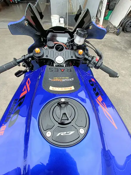 Yamaha YZF-R7 - foto 6