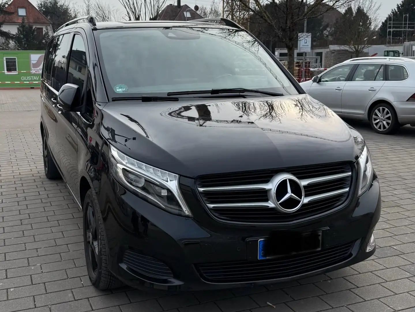 Mercedes-Benz V 220 V-Klasse Diesel d kompakt 4Matic 7G-TRONIC Avantga Negro - 1