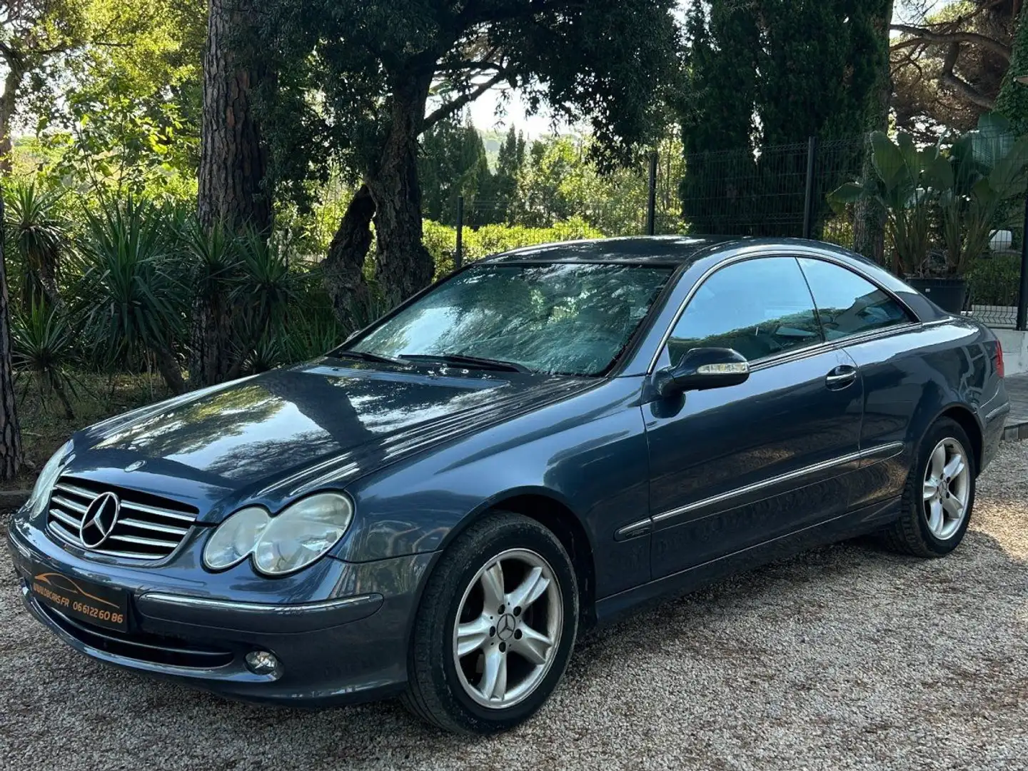 Mercedes-Benz CLK CLASSE COUPE 200 KOMPRESSOR Avantgarde / 1ÈRE MAIN ORIGINE FRANCE / RÉVISÉ POUR LA VENTE Grau - 2