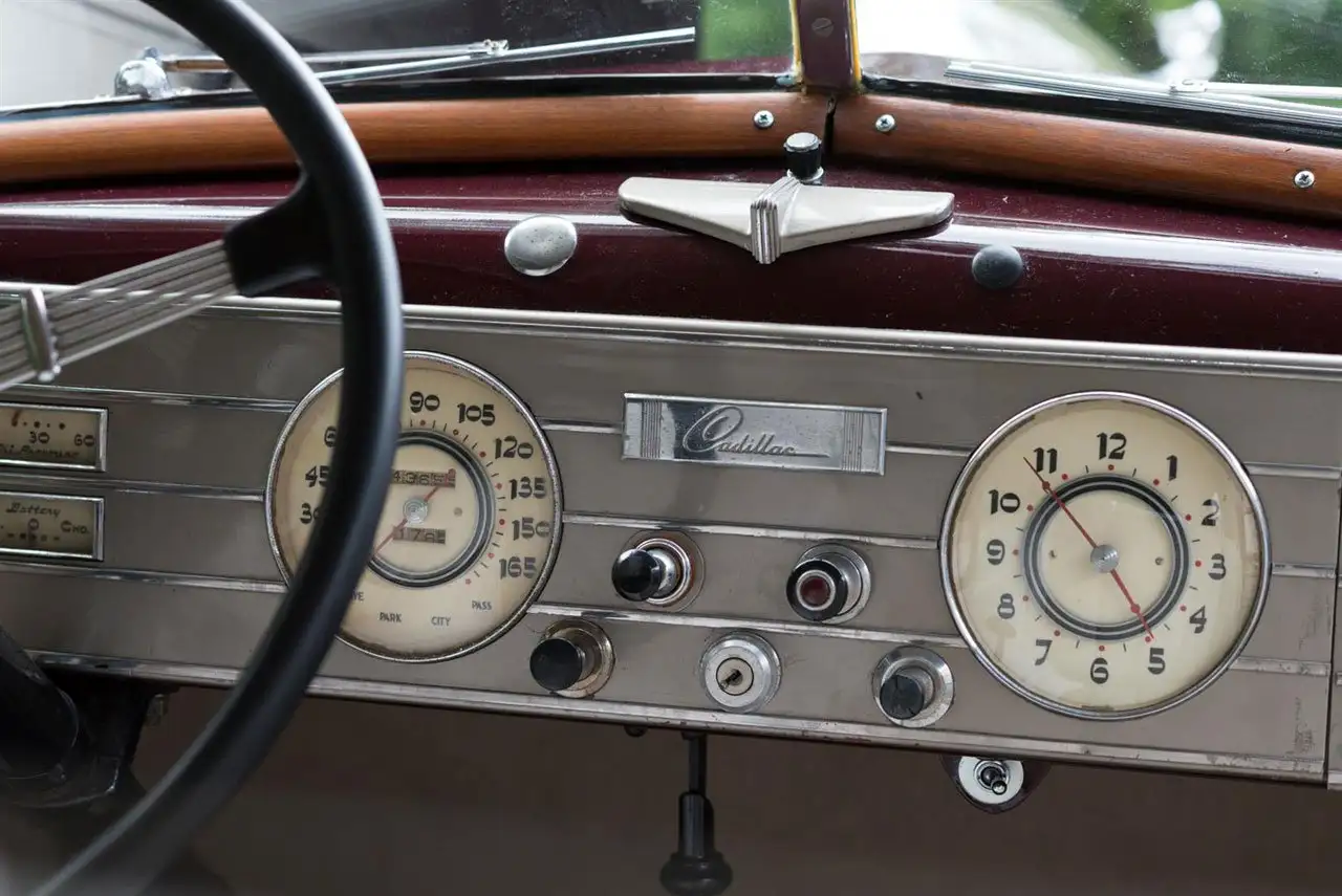 Cadillac Series 75, foto 5