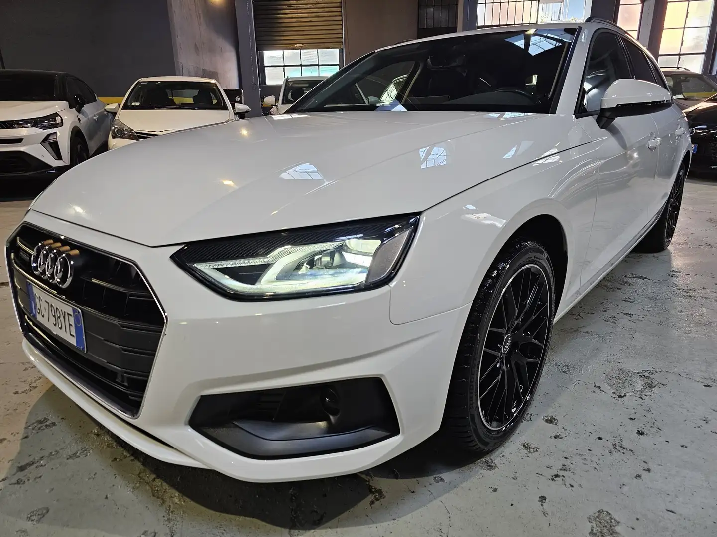Audi A4 61.000 KM QUATTRO 204 CV 40 2.0 TDI MHEV TETTO IVA Weiß - 1