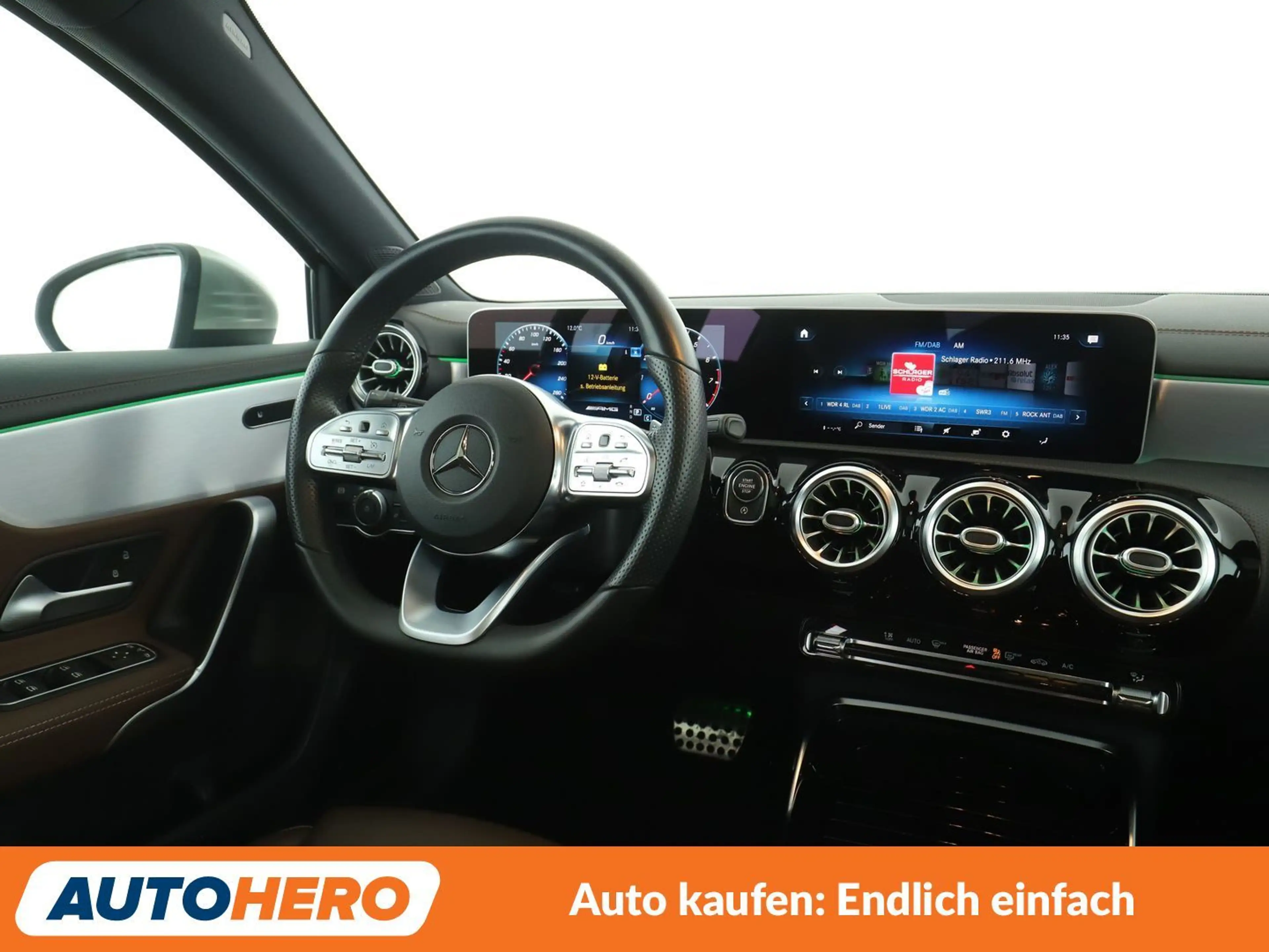 Mercedes-Benz A 35 AMG A 35 AMG 4Matic Aut.*NAV*LED*TEMP*CAM*PDC*SHZ*ALU* — photo 13