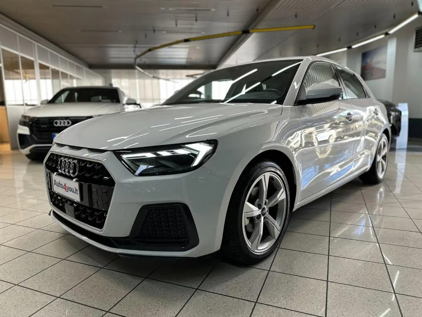Audi A1 SPB 30 TFSI S tronic Admired Advanced -UNICO PROP. Bianco - 2