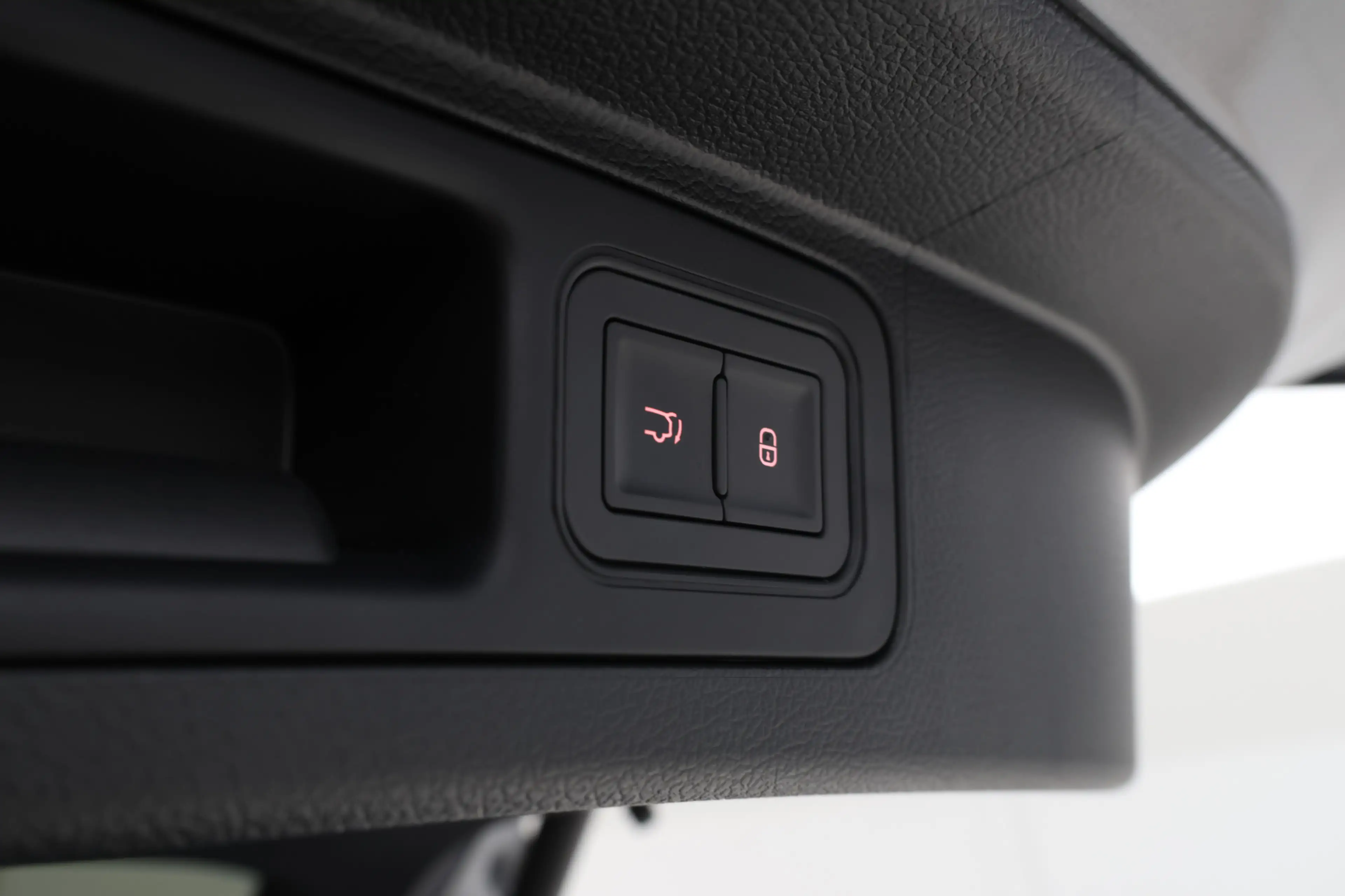BYD Seal U 1.5 DM-i FWD Boost Nieuw! 360 Camera, Apple carpla — photo 15