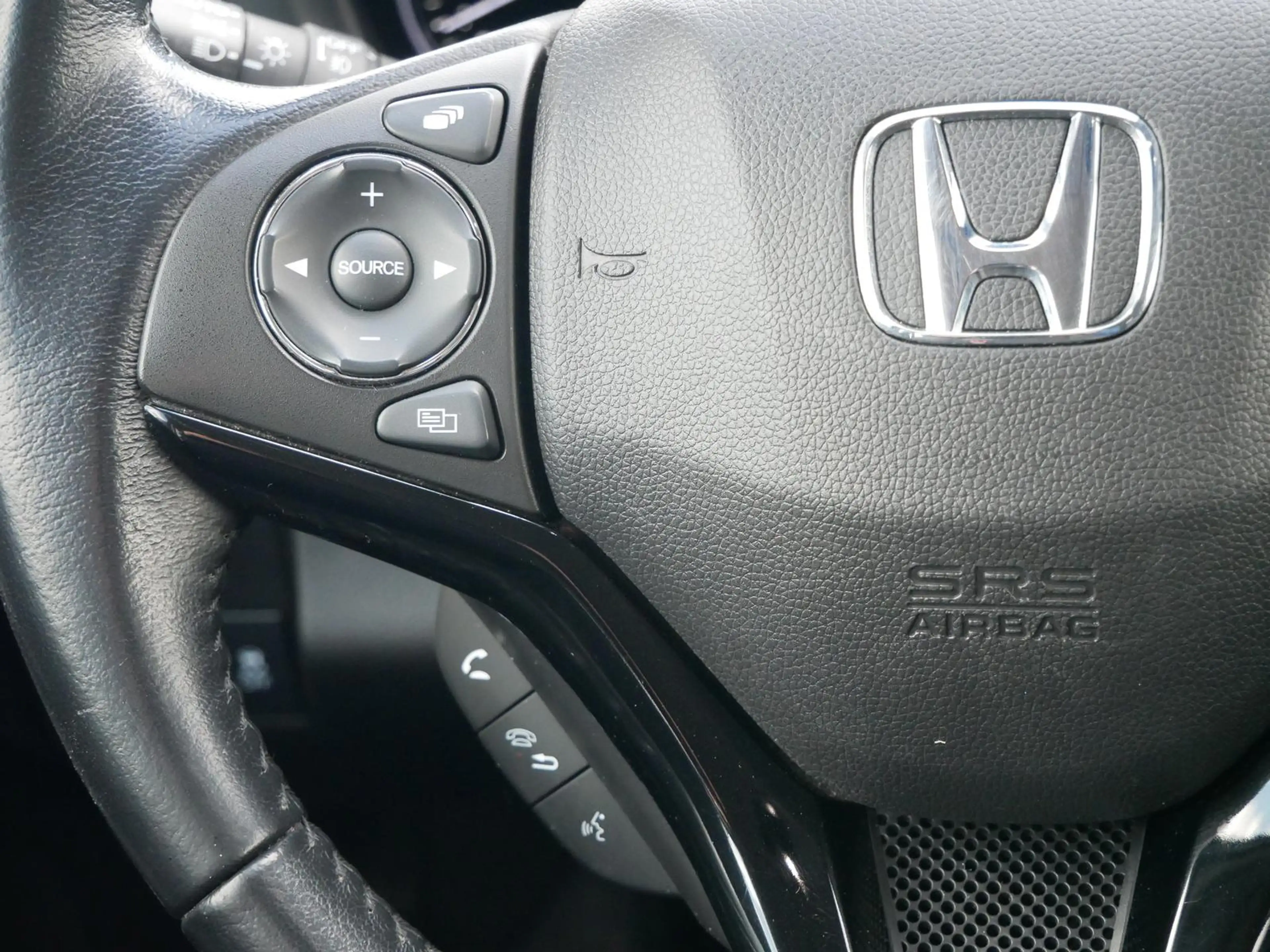 Honda HR-V 1.5 i-VTEC ELEGANCE NAVI+LED+SHZ+KAMERA — photo 15
