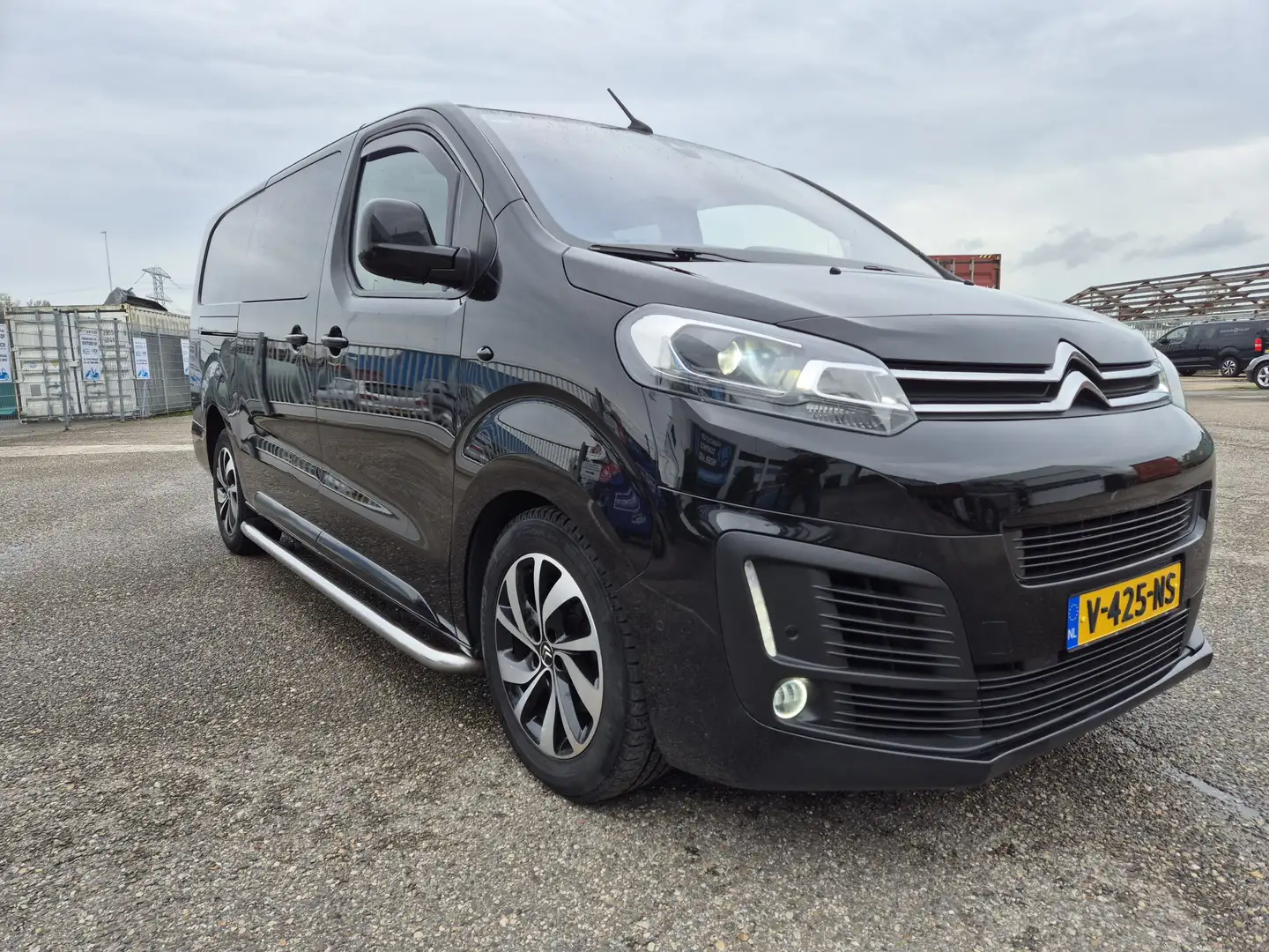 Citroen Jumpy 2.0 BlueHDI 180 automaat leder Business XL DC S&S Zwart - 2