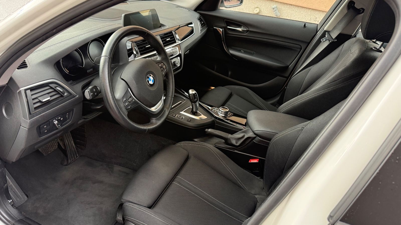 BMW 118 i Sport Line+LED+NAVI+AUT+SITZH.+ERST 45.000 — photo 10
