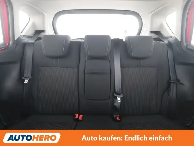 Ford B-Max view 15