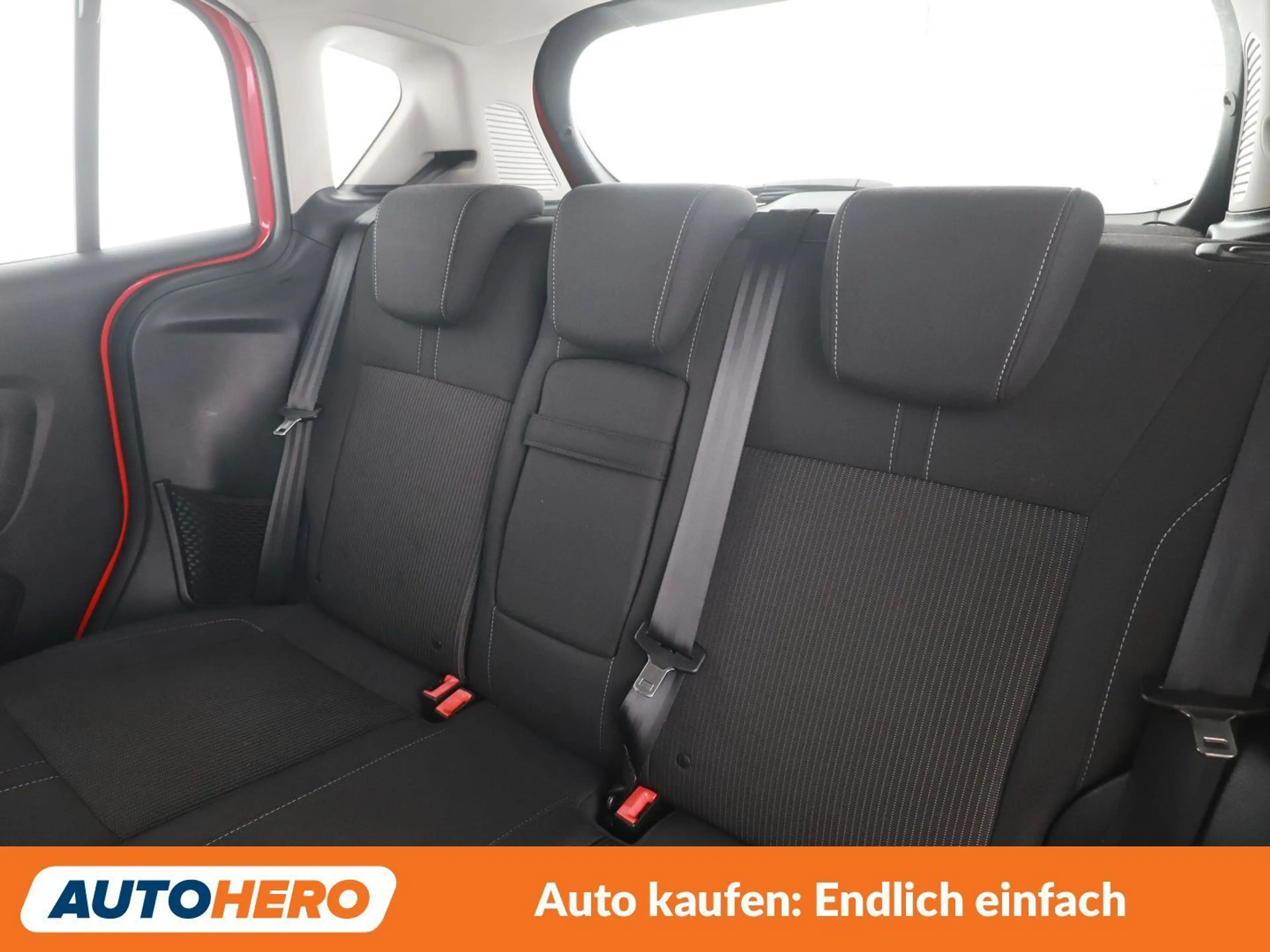 Ford B-Max 1.0 EcoBoost Trend — photo 14
