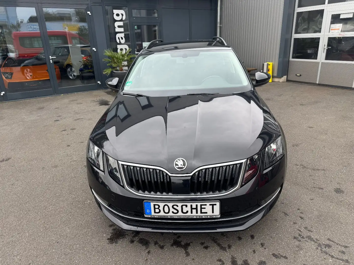 Skoda Octavia Combi Style ALU Kombi 8xFach Zwart - 2
