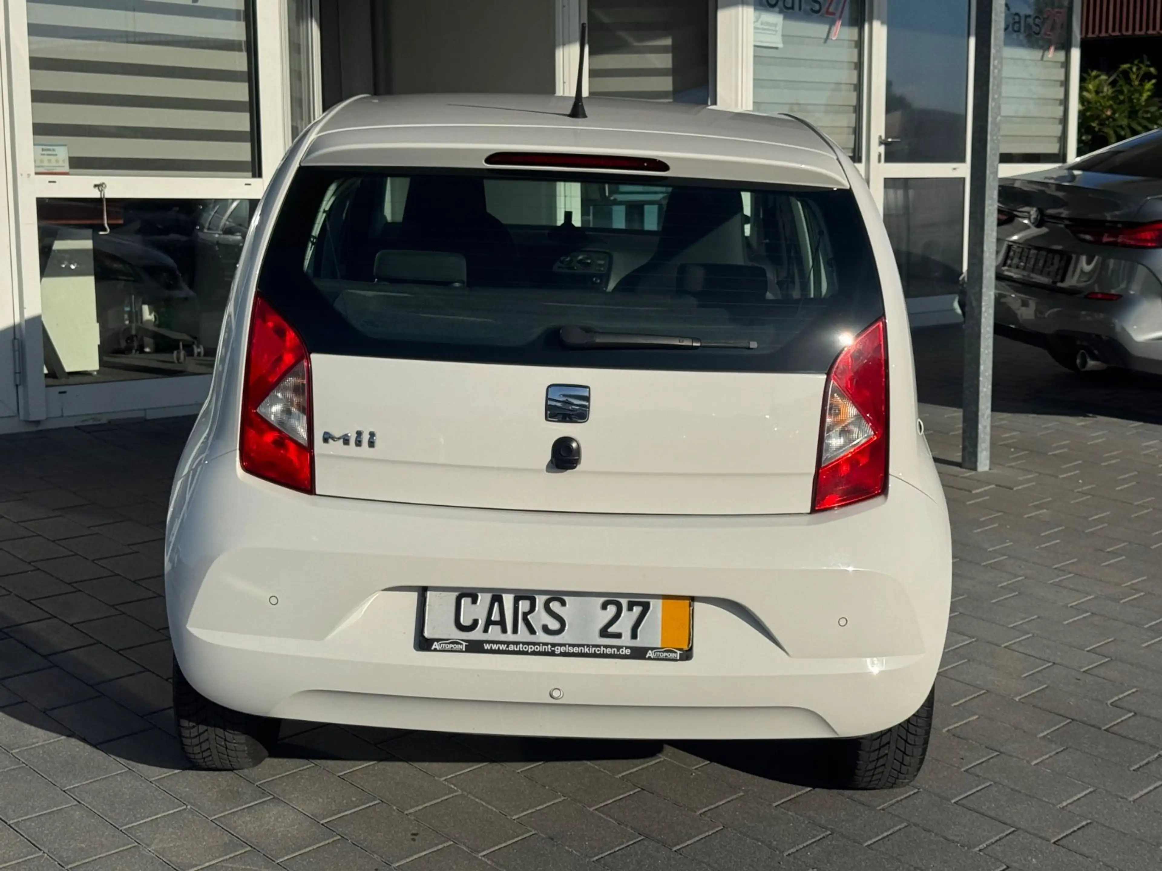 SEAT Mii 1,0 Klima Tempomat PDC Bluetooth 5-trg. — photo 5