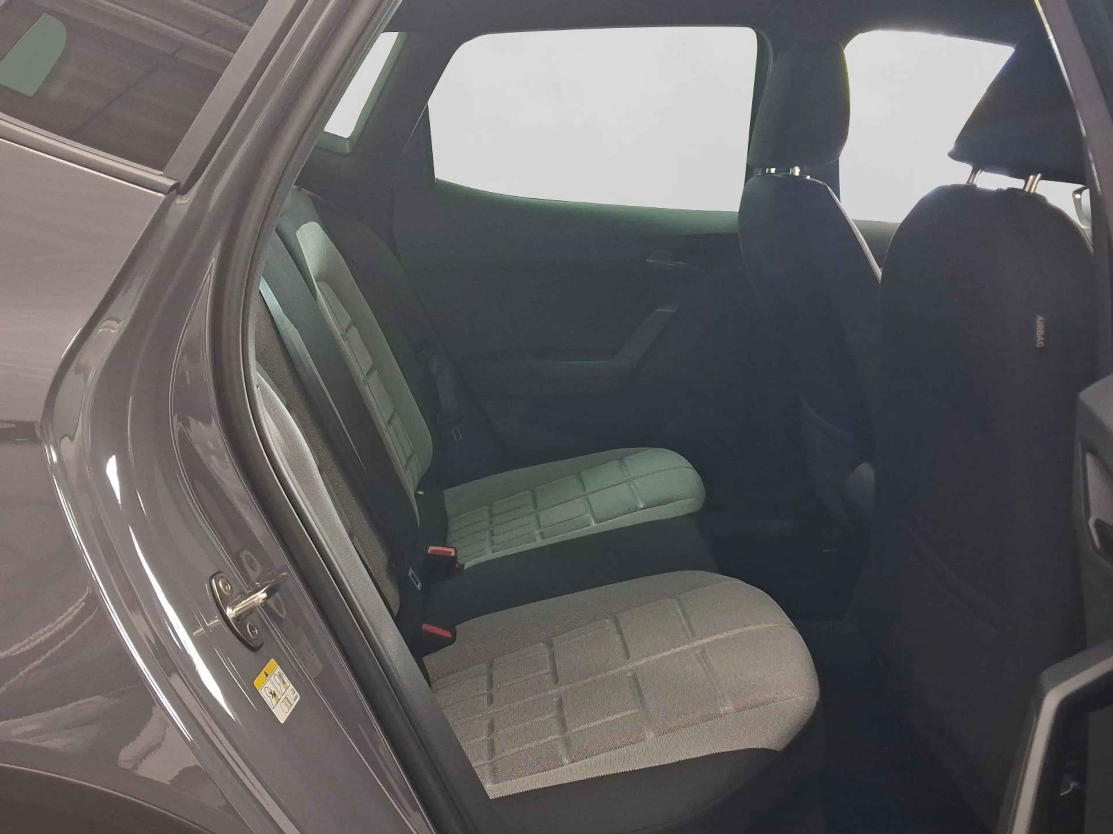 SEAT Arona 1.0 TSI FR REAR VIEW CLIMA LM17 NAVI SITZH — photo 6
