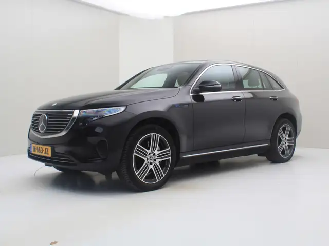 Mercedes-Benz EQC 400 4MATIC 408pk Luxury [ TREKHAAK+PANO+20 INCH+STOELV